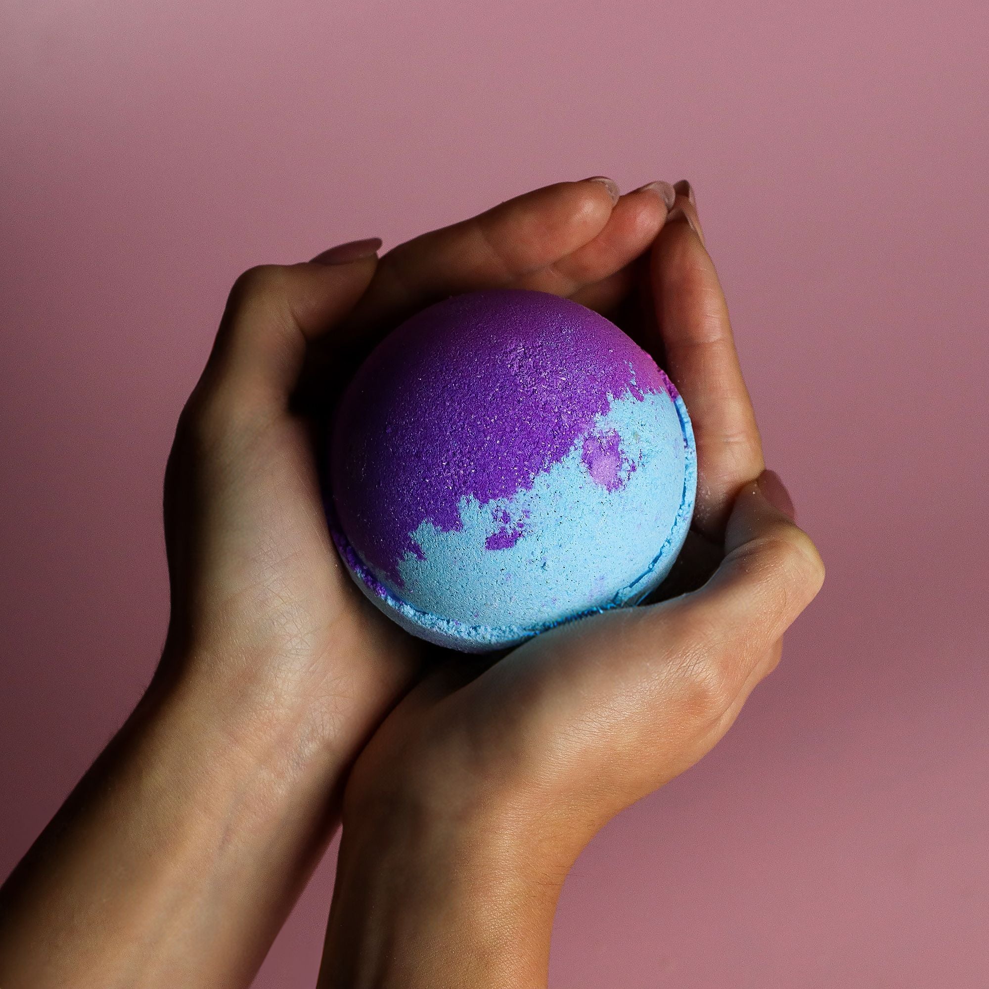 Jumbo Bath Bomb - Amethyst Creed 🇬🇧