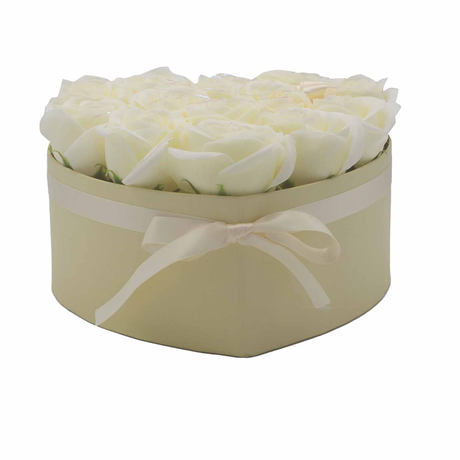 Soap Flower Gift Bouquet - 13 Cream Roses - Heart 🇬🇧