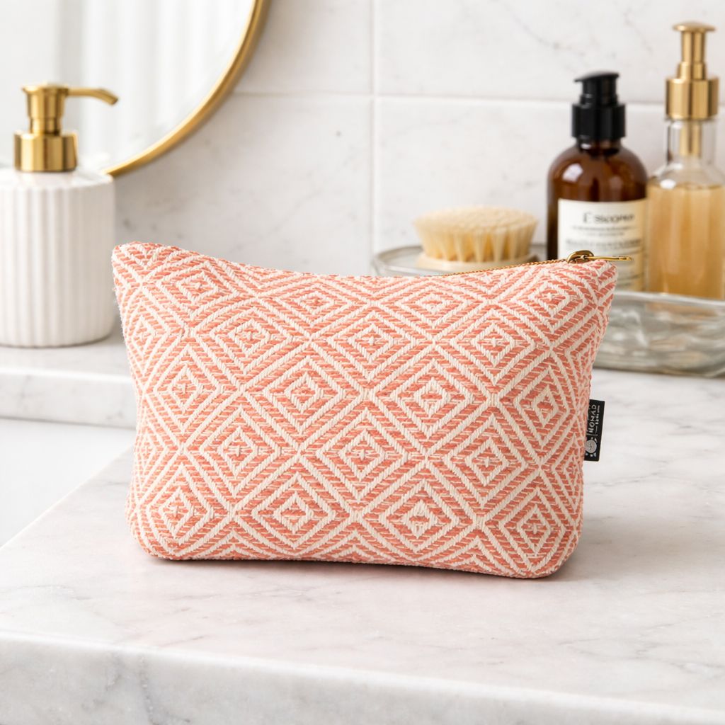 Nomad Sari Indian Jacquard Toiletry Bag - Coral Maze 🇬🇧