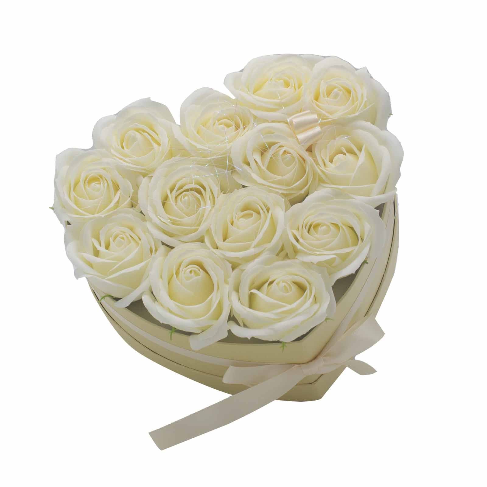 Soap Flower Gift Bouquet - 13 Cream Roses - Heart 🇬🇧