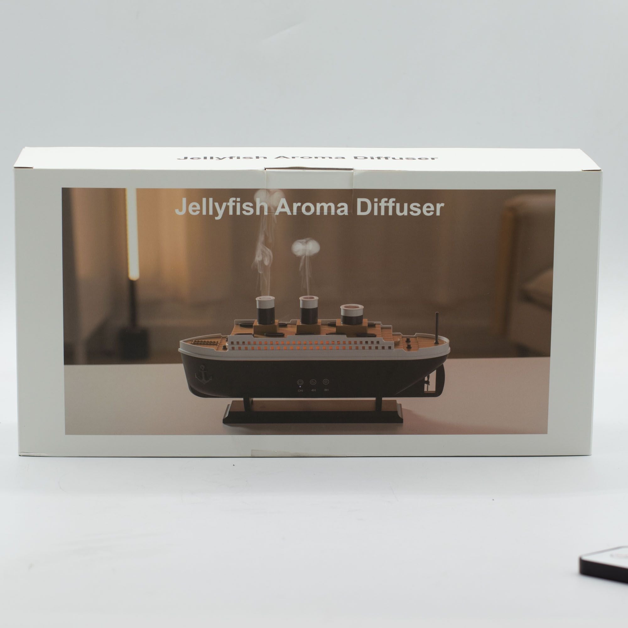 Ship Model Puff Effect Aroma Diffuser with Colour-Changing LED 🇬🇧