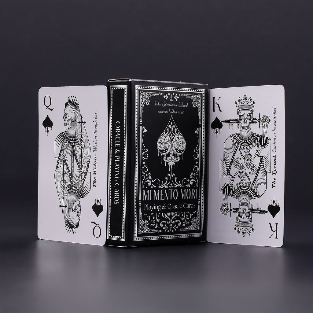 Memento Mori Gothic Playing & Oracle Cards 🇬🇧