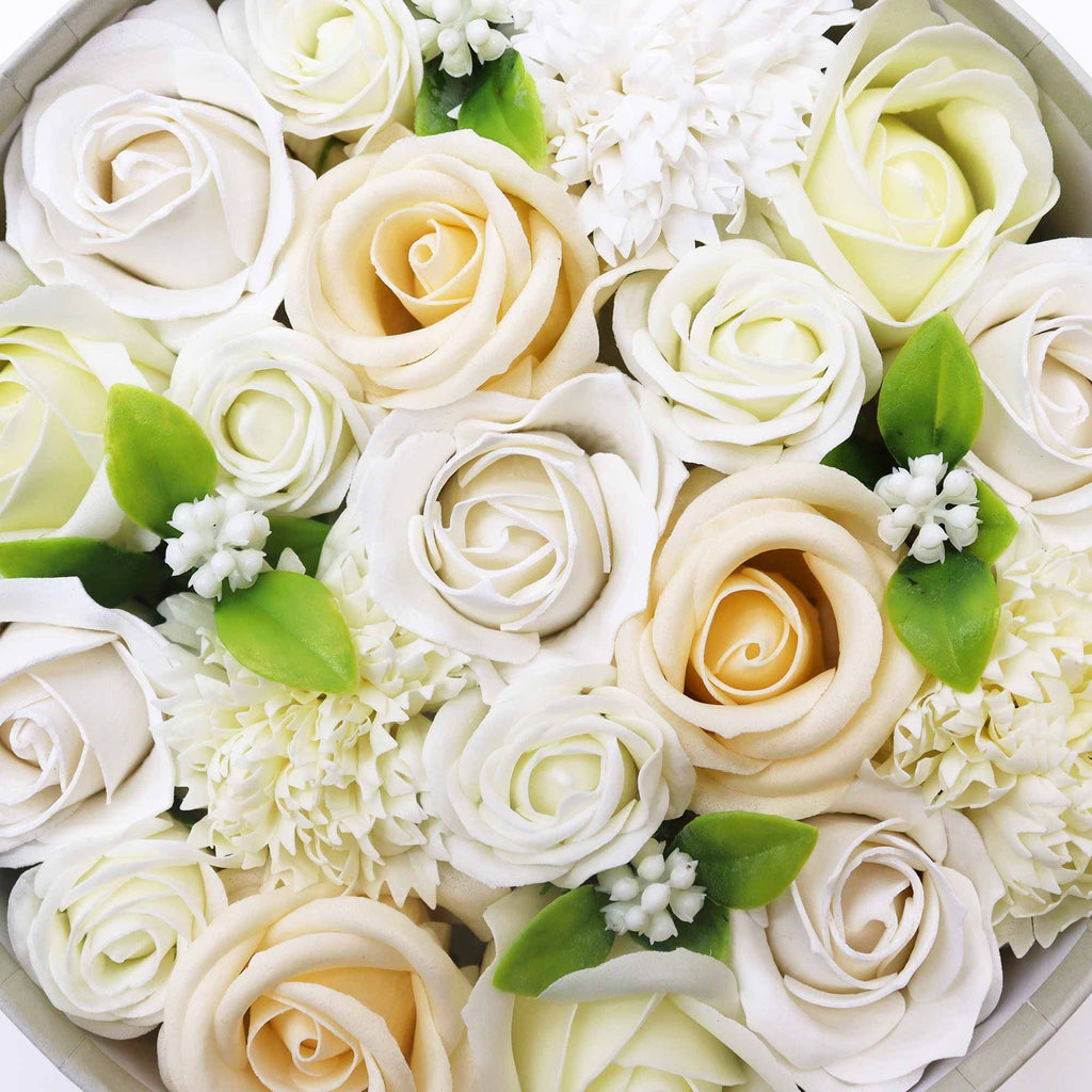 Round Box - Wedding Blessings - White & Ivory 🇬🇧