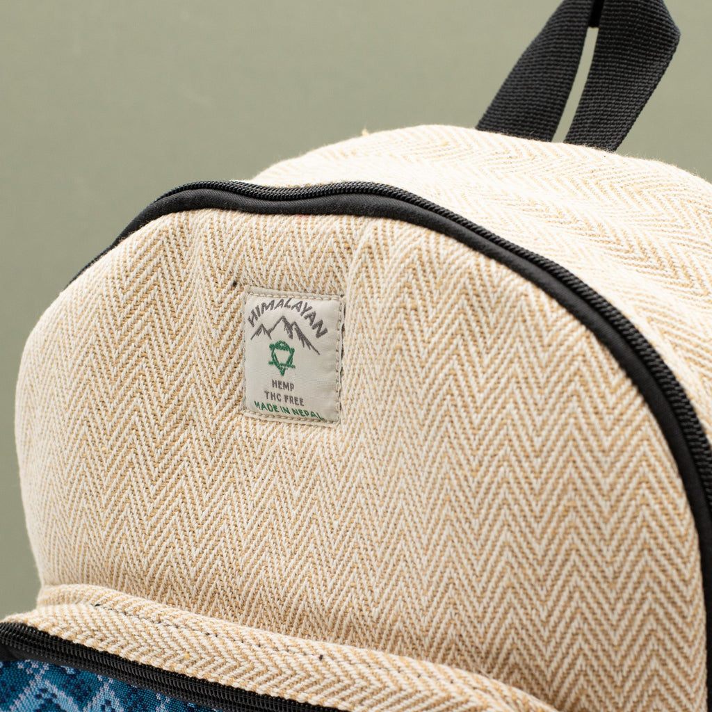Standard Kathmandu Backpack - Dhaka Design (34x27x10cm) 🇬🇧