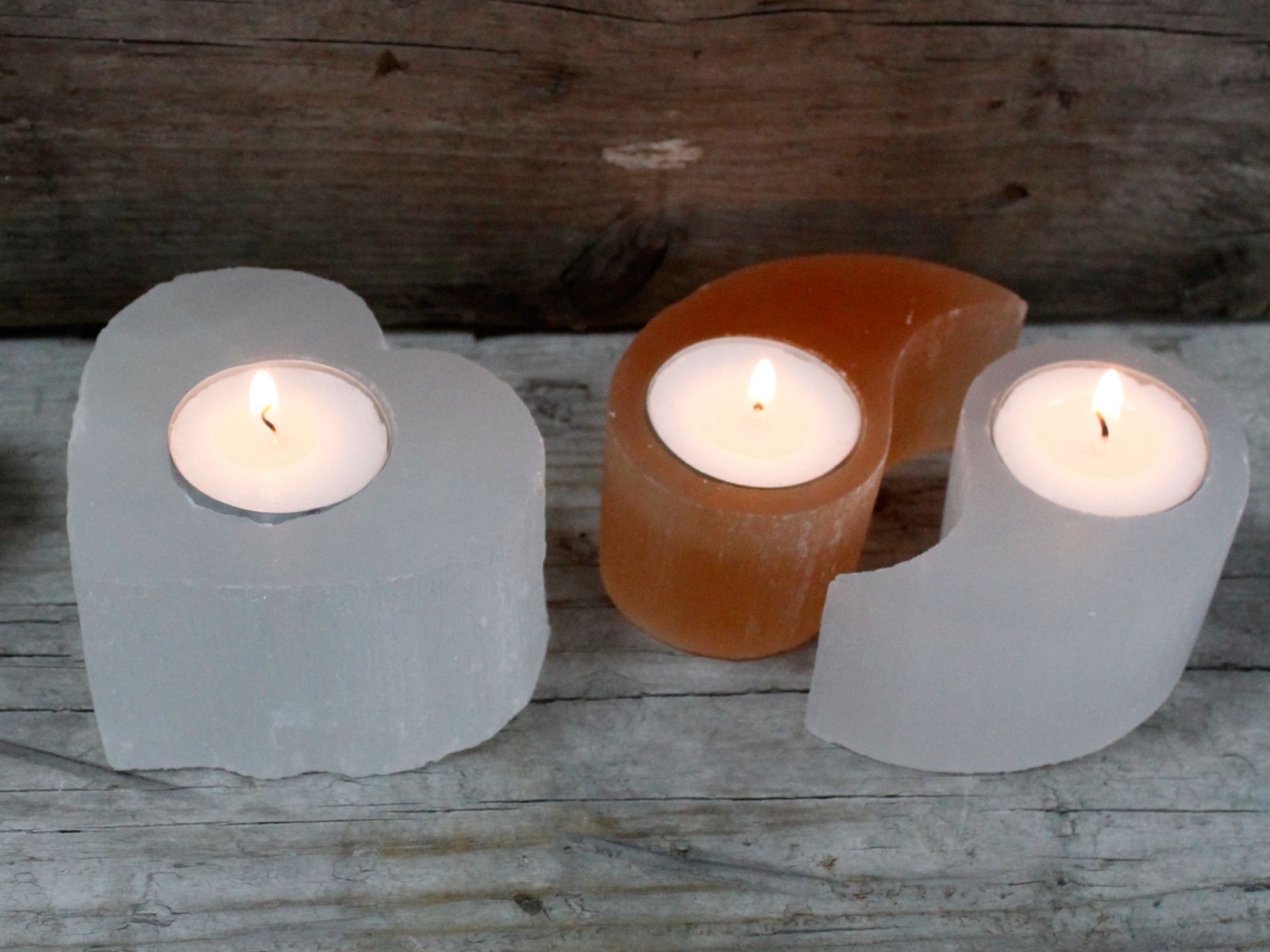 Selenite Ying Yang Candle Holder 🇬🇧