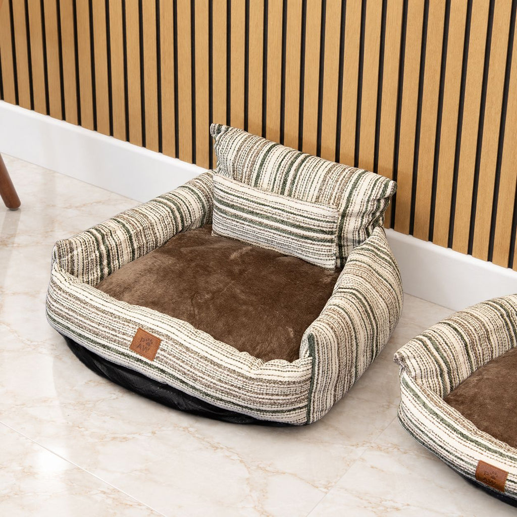 PAW Bed – Medium Sofa – Brown Stripes – 60 × 60 × 28cm 🇬🇧