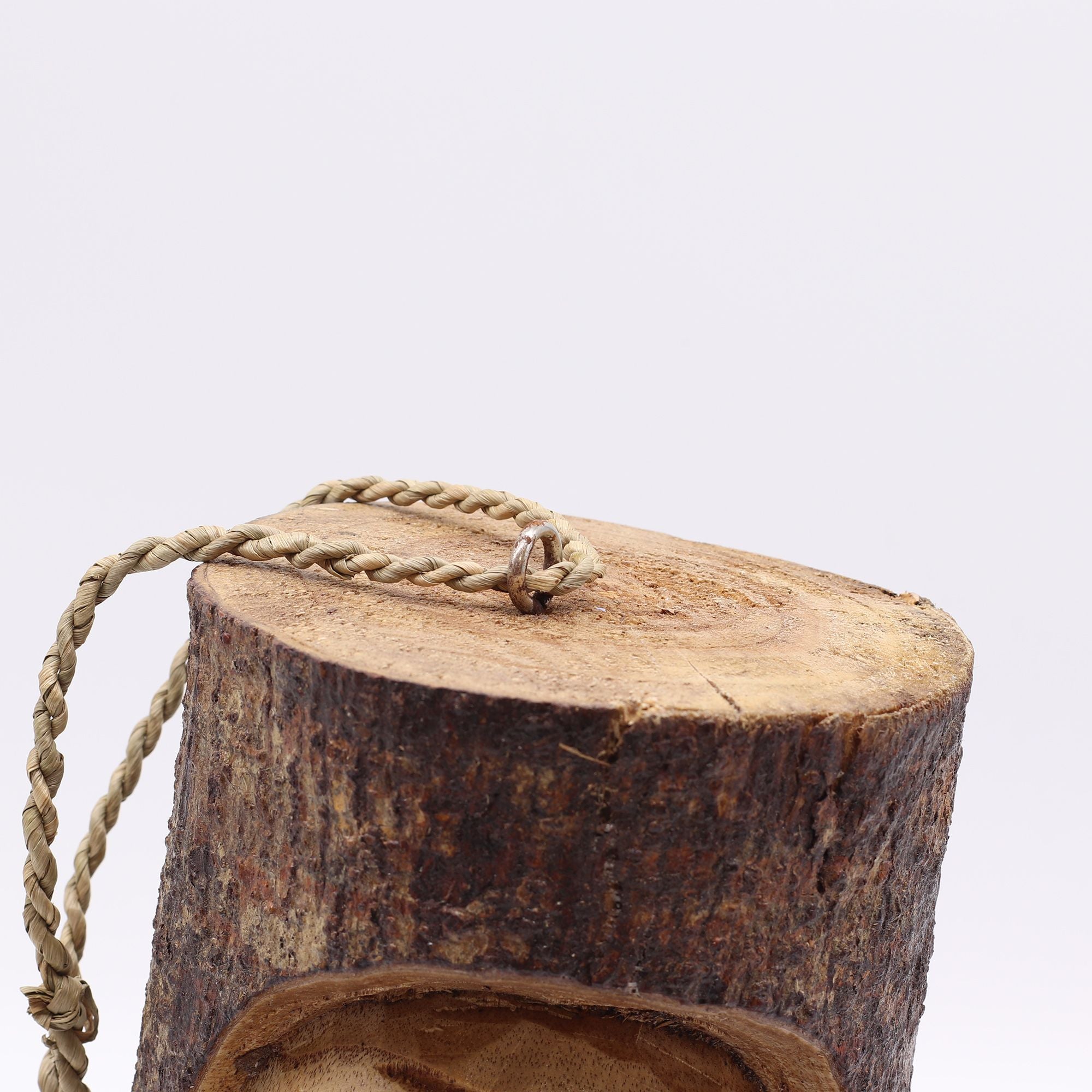 Tree Trunk Face - Bird House - Grumpy Old Man 🇬🇧