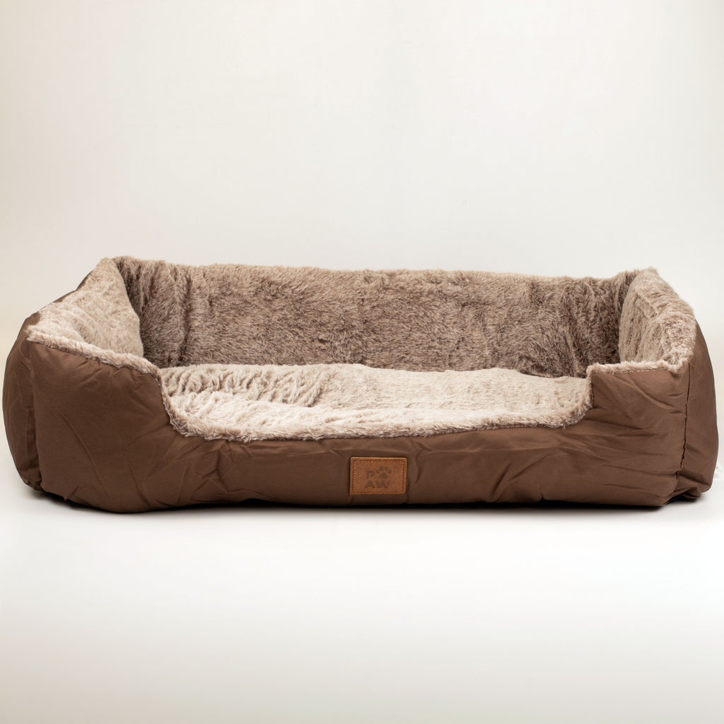 PAW Bed – Medium Plush Teddy Brown – 70 × 55 × 18cm 🇬🇧