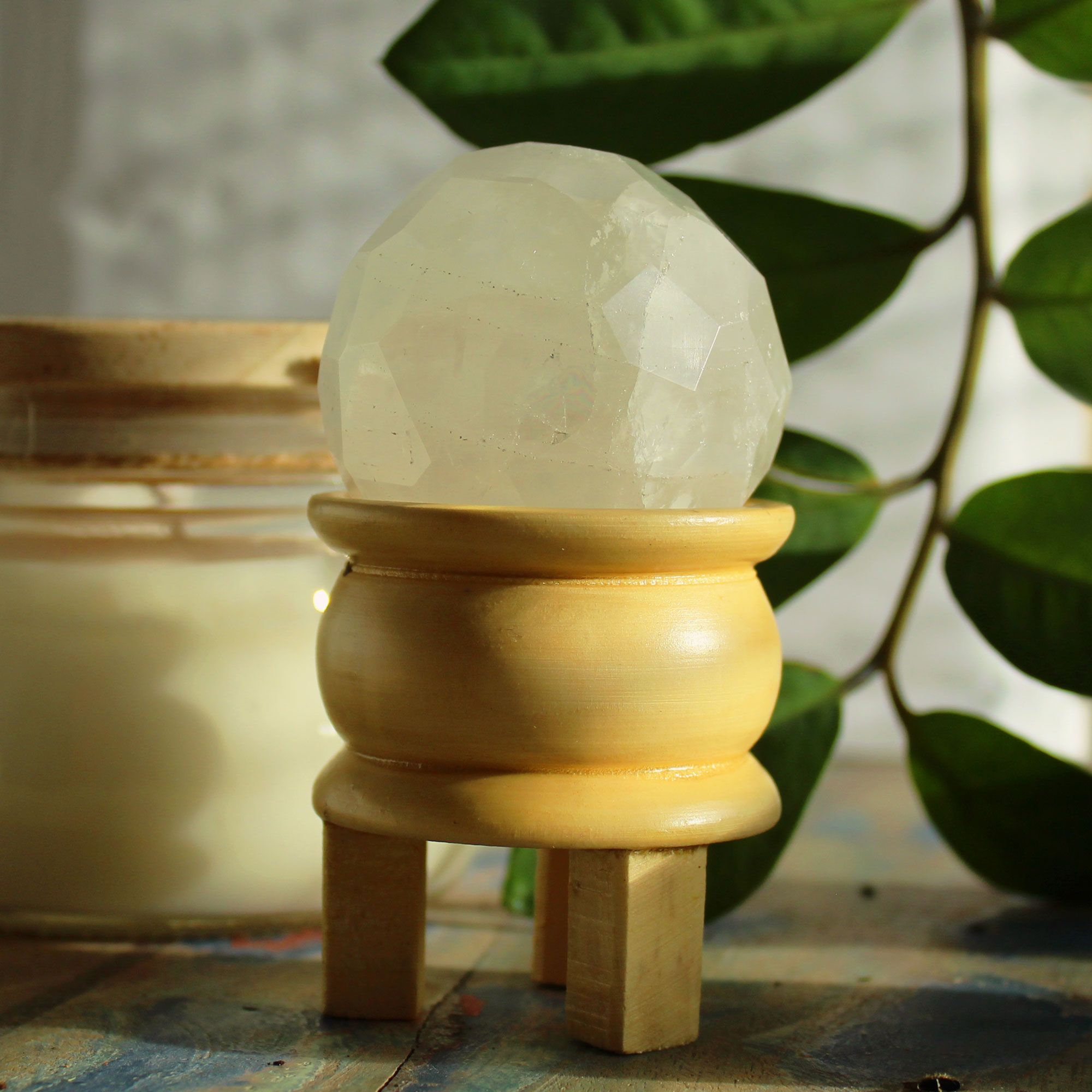 Gemstone Faceted Healing Ball & Stand - Rock Quartz 🇬🇧