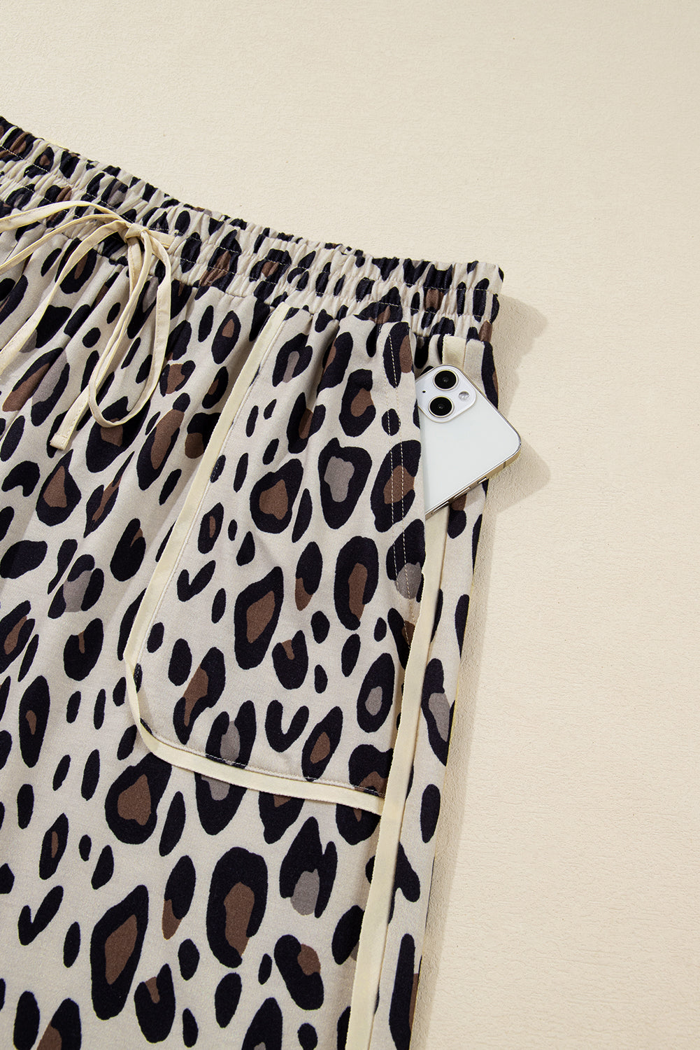 Khaki Exposed Seam Patched Pocket Plus Size Drawstring Leopard Wide Leg Pants 🇺🇸