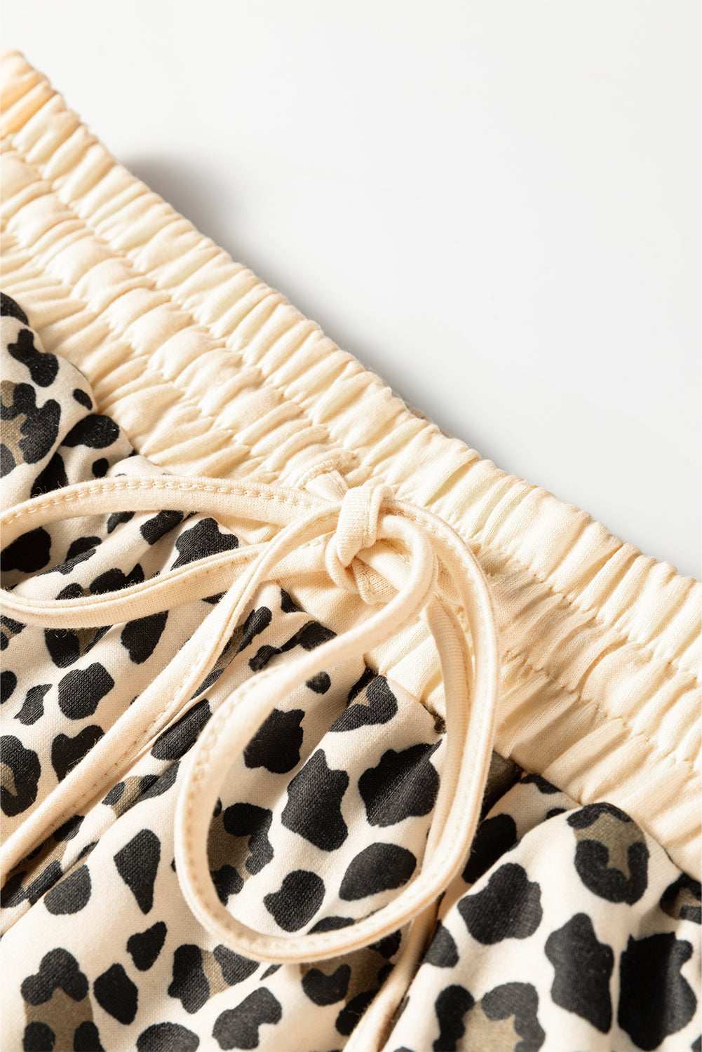 Brown Leopard Print Contrast Trim Long Sleeve Pullover Drawstring Shorts 2pcs Outfit 🇺🇸