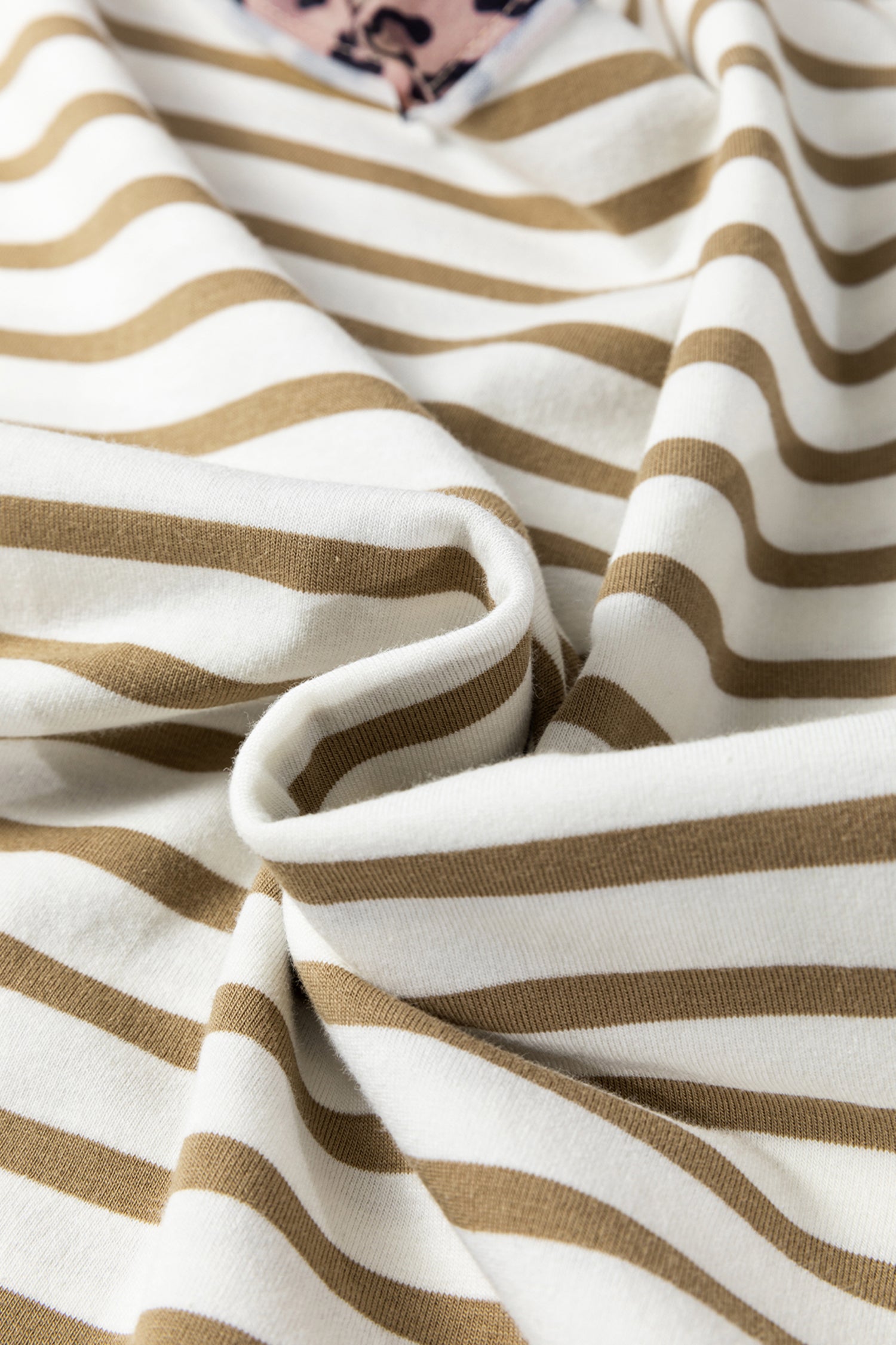 Khaki Stripe Leopard Patchwork Round Neck Loose T Shirt 🇺🇸