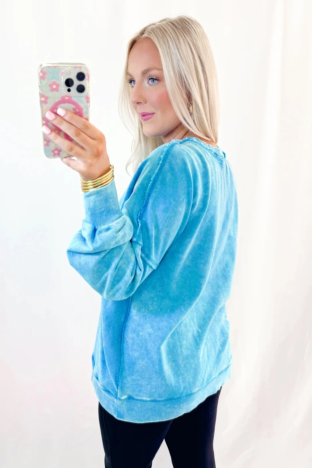 Blue Mineral Wash Raw Seam Double Patched Pocket Pullover Sweatshirt 🇺🇸