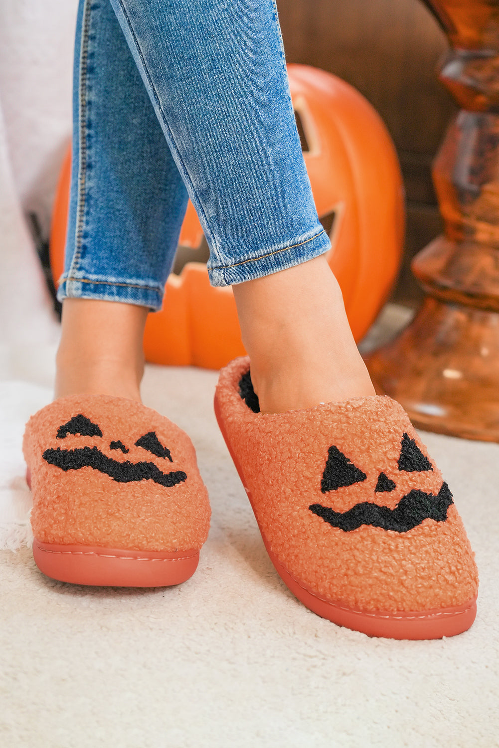 Orange Halloween Pumpkin Face Graphic Plush Slippers 🇺🇸