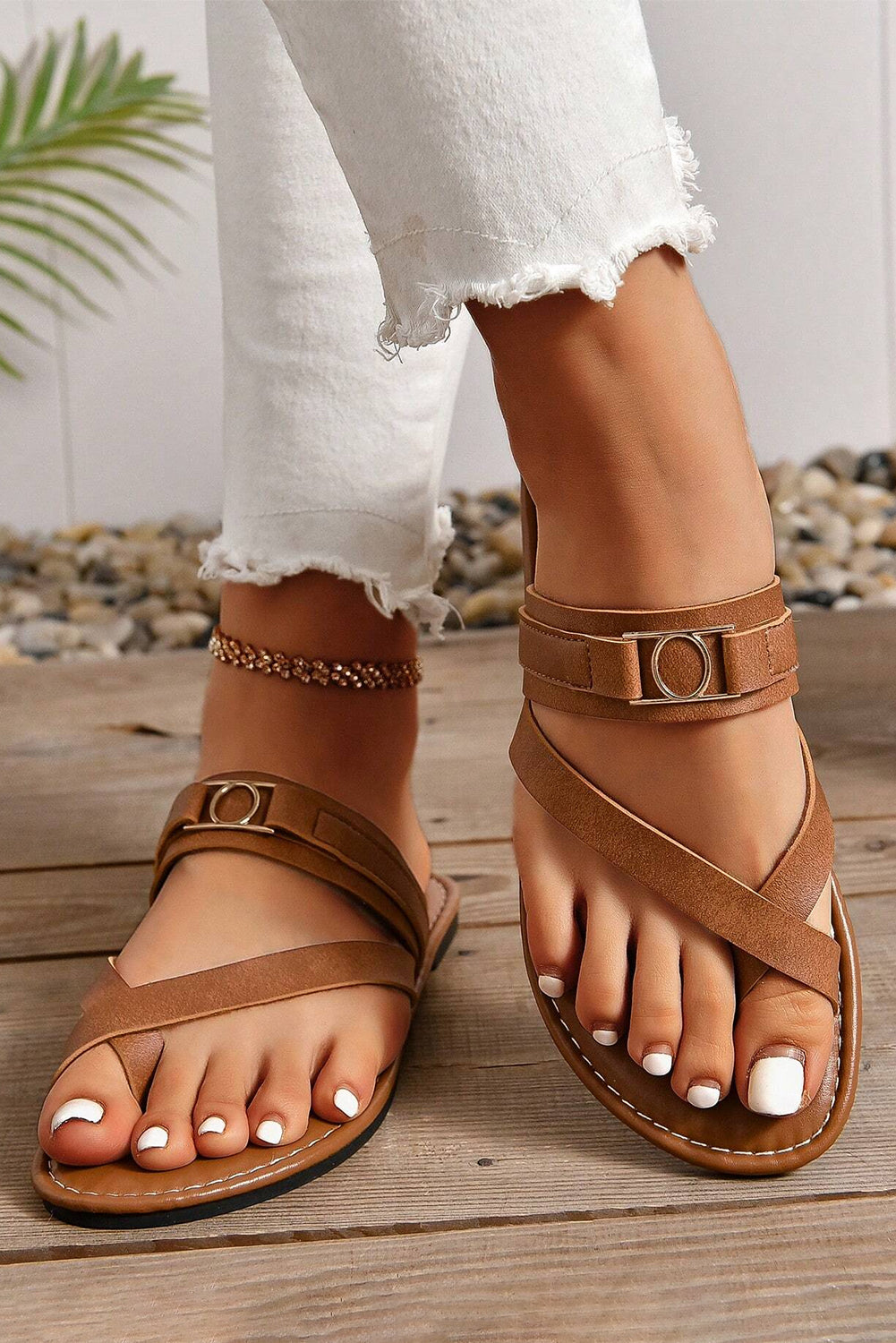 Chestnut Cross Toe Metal Buckle Leathered Flat Slippers 🇨🇳
