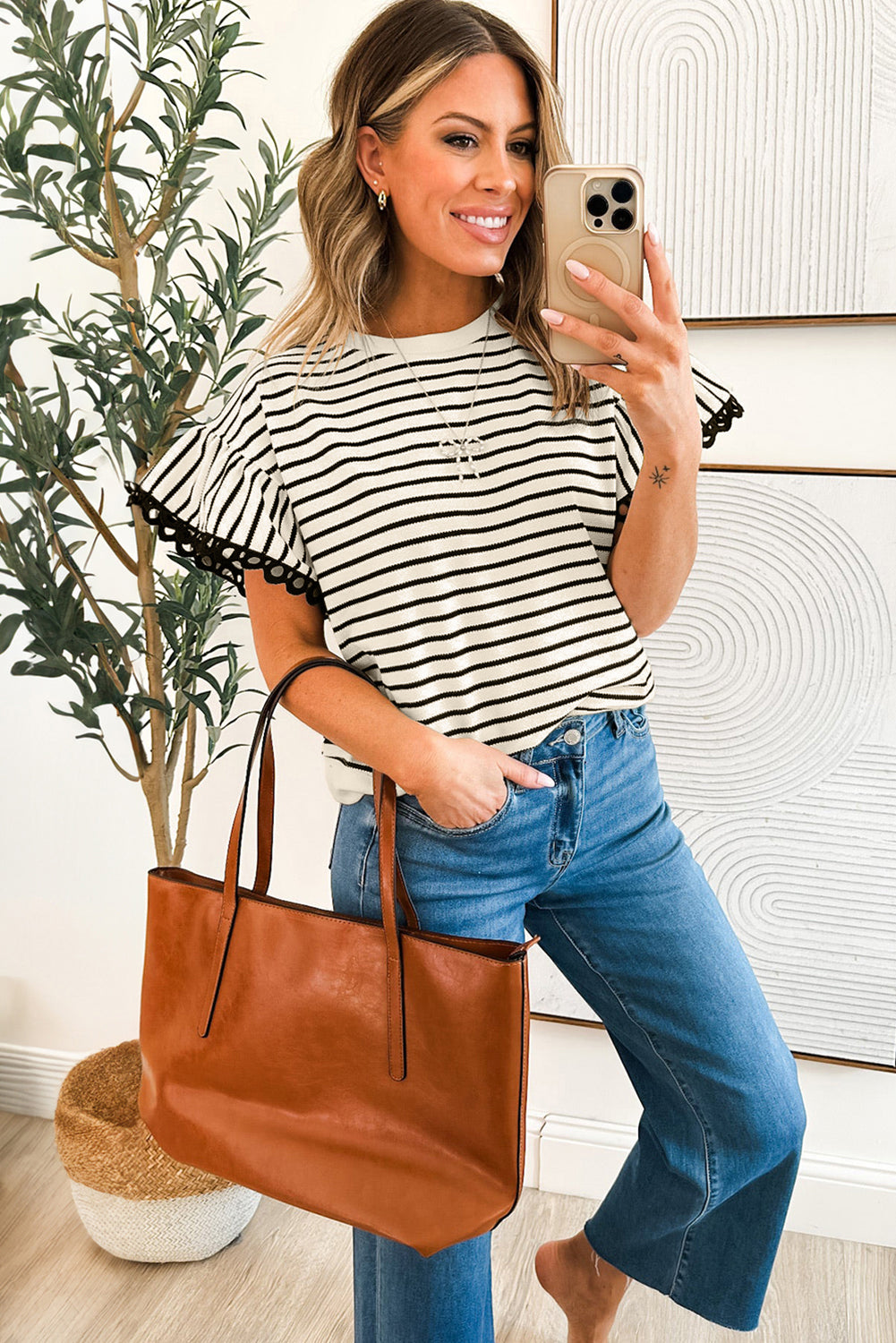 Black Stripe Scallop Lace Trim Ruffle Short Sleeves Crewneck Top 🇺🇲