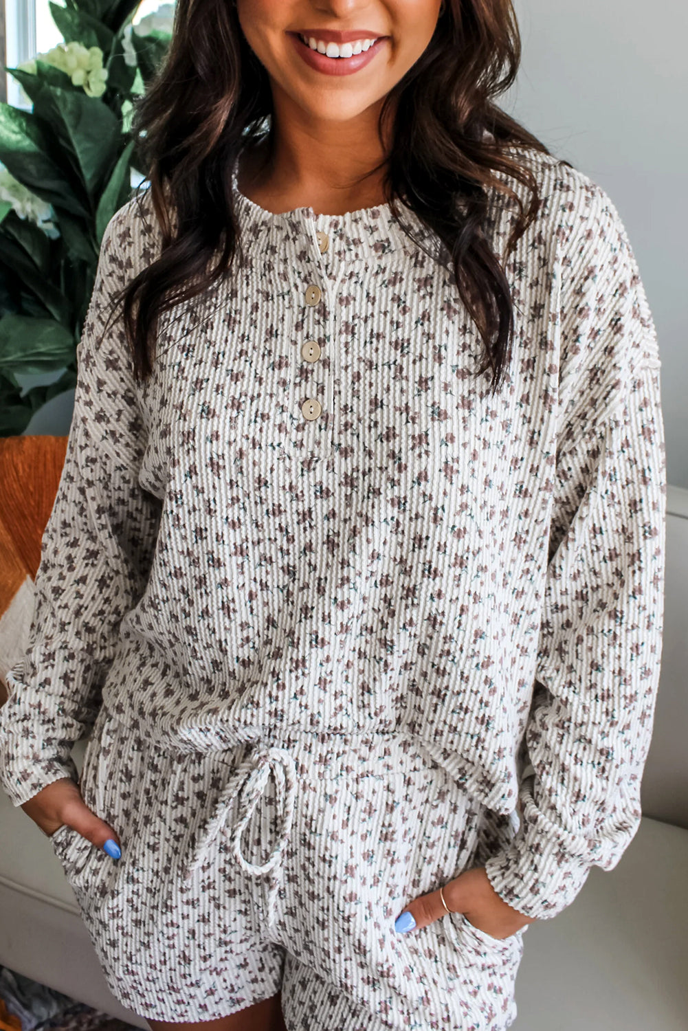 White Spiral Ribbed Floral Print Long Sleeve Henley Top Drawstring Short Set 🇺🇸