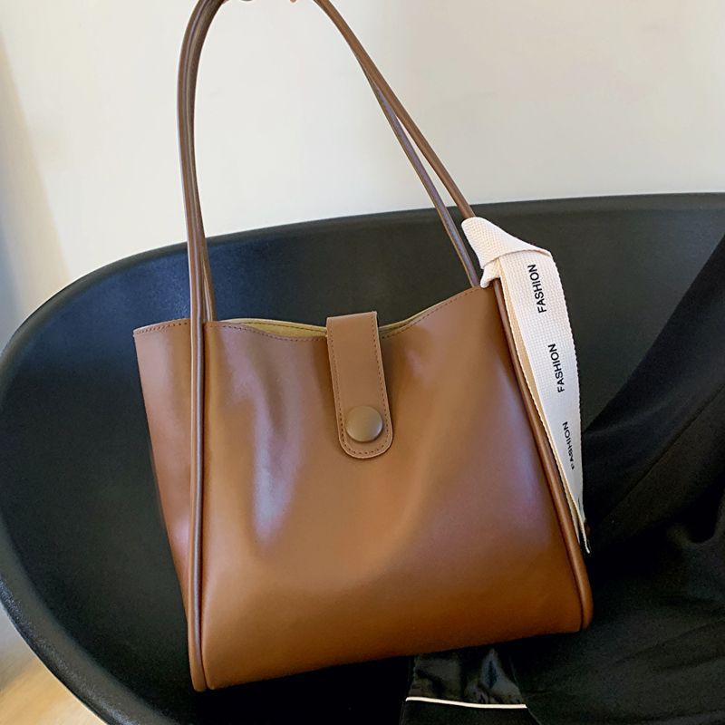 Large-capacity Vintage Women's Shoulder Bag 🇨🇳