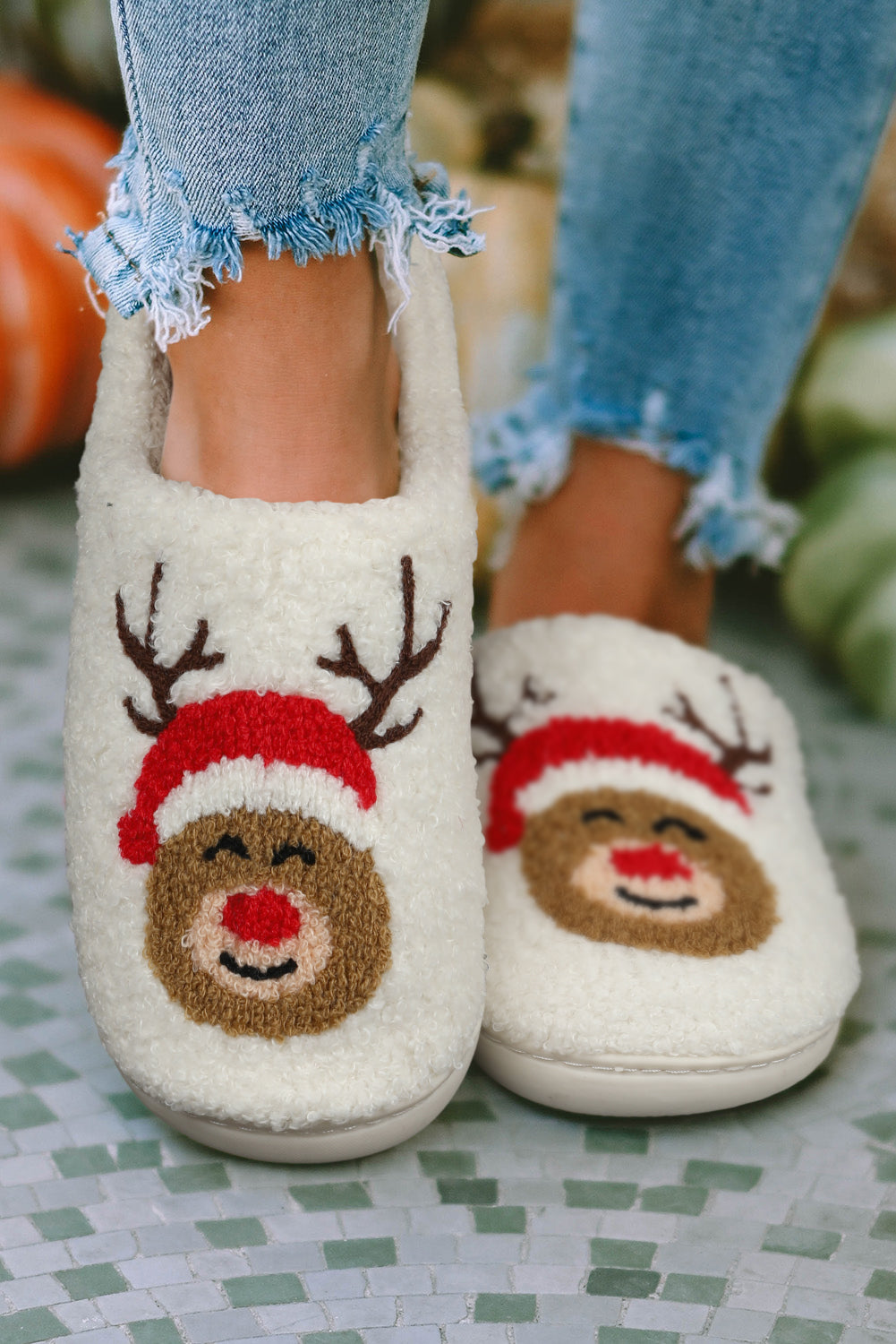 White Christmas Deer Home Indoor Plush Slippers 🇺🇸