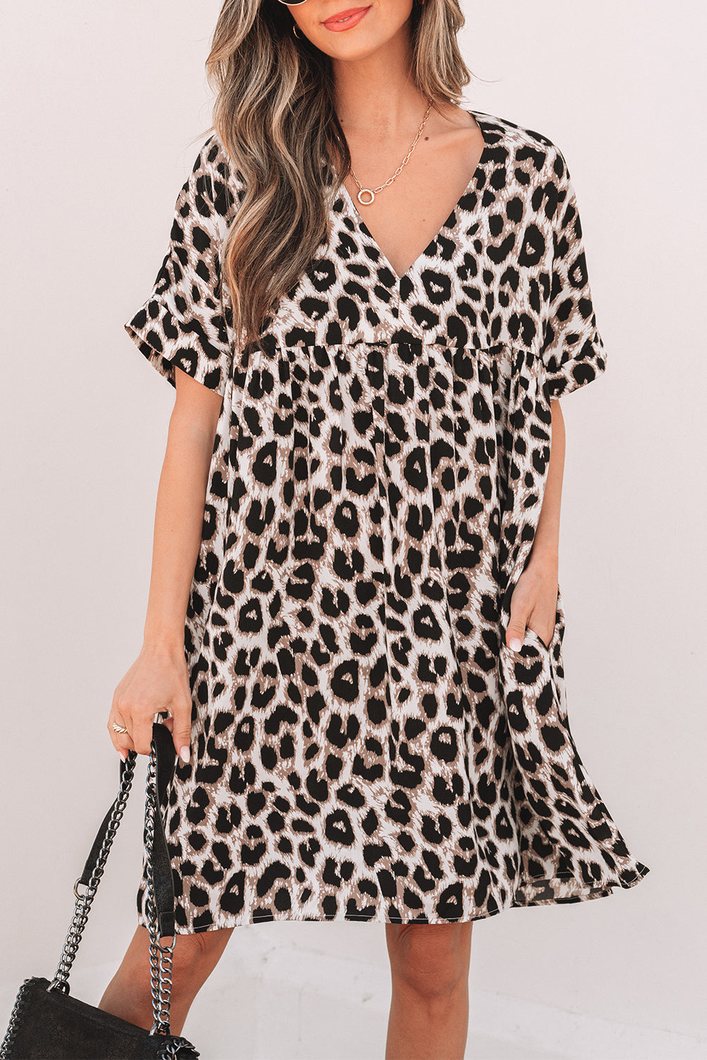 Khaki Cheetah Print Backless V Neck Loose Fit Mini Dress 🇨🇳