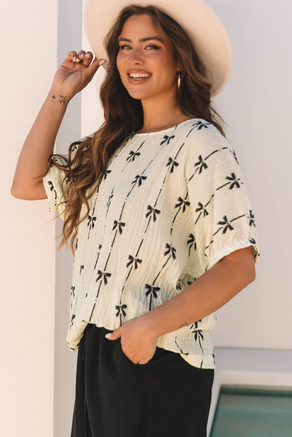 Beige Bow Print Puff Short Sleeve Top 🇺🇸