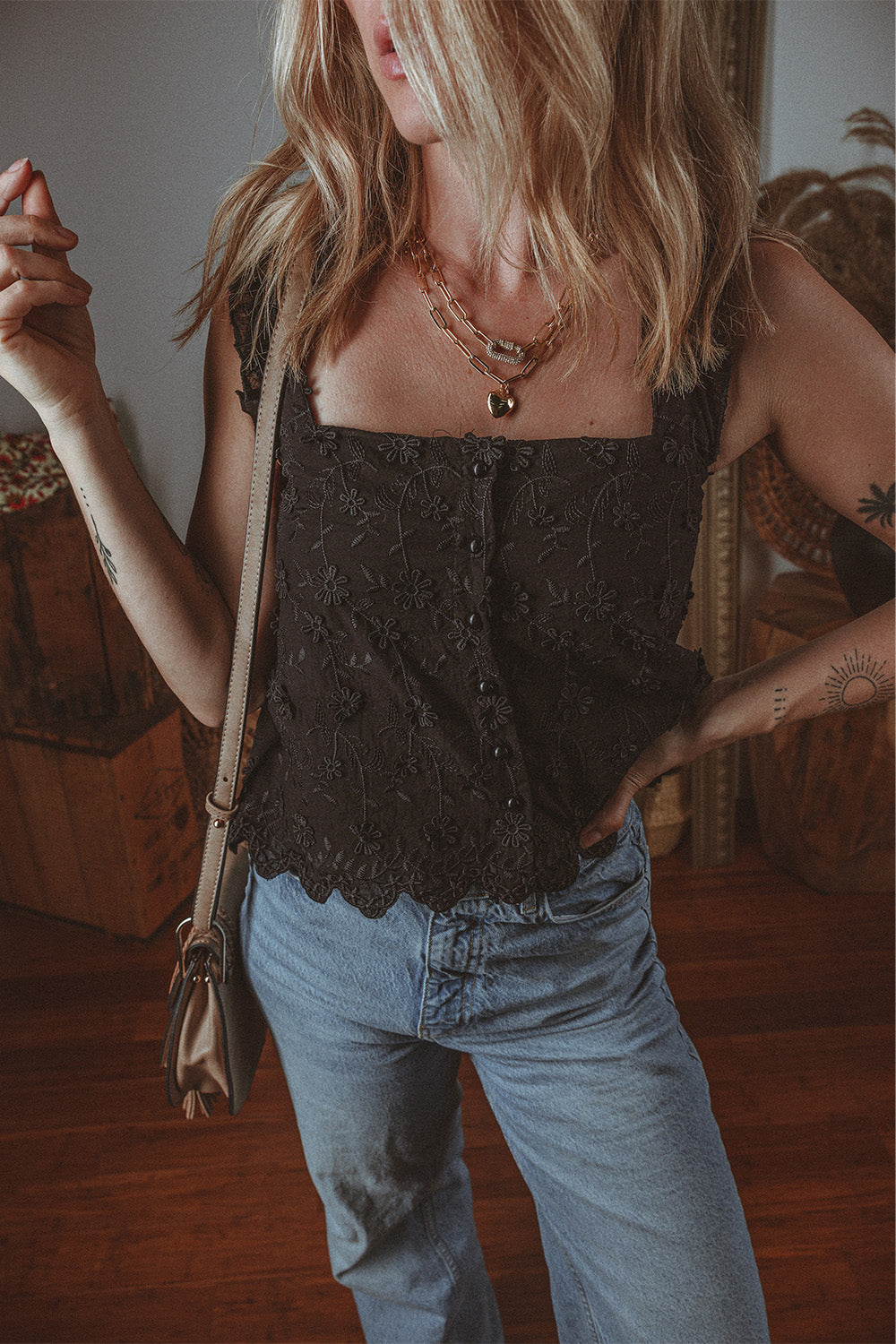 Black Floral Embroidered Buttoned Square Neck Tank Top 🇺🇸