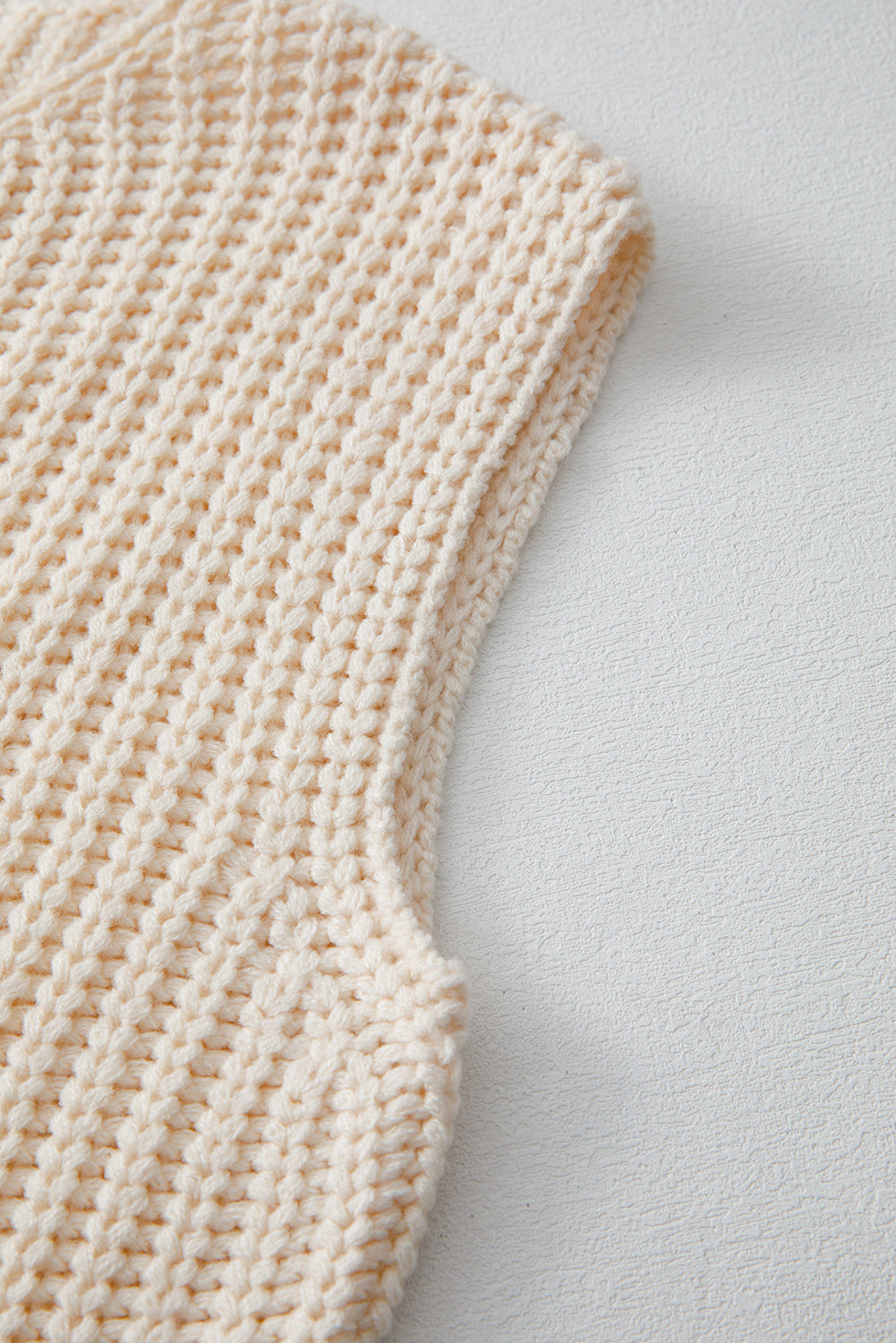 White Solid Textured Knit Side Pockets Buttoned Sweater Vest 🇺🇸