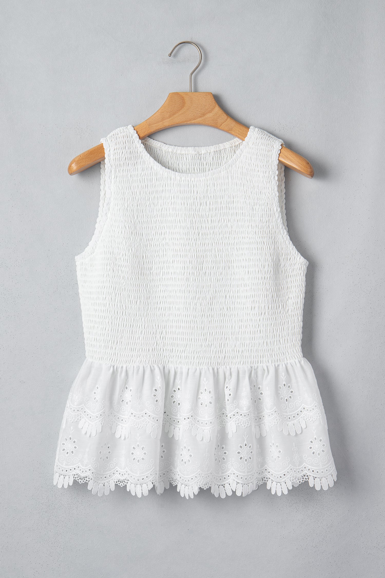 White Sleeveless Smocked Lace Peplum Top 🇺🇸