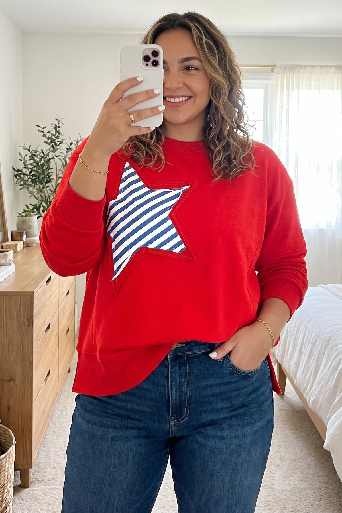 Fiery Red Patch Embroidery Star Colorblock Plus Size Sweatshirt 🇺🇸
