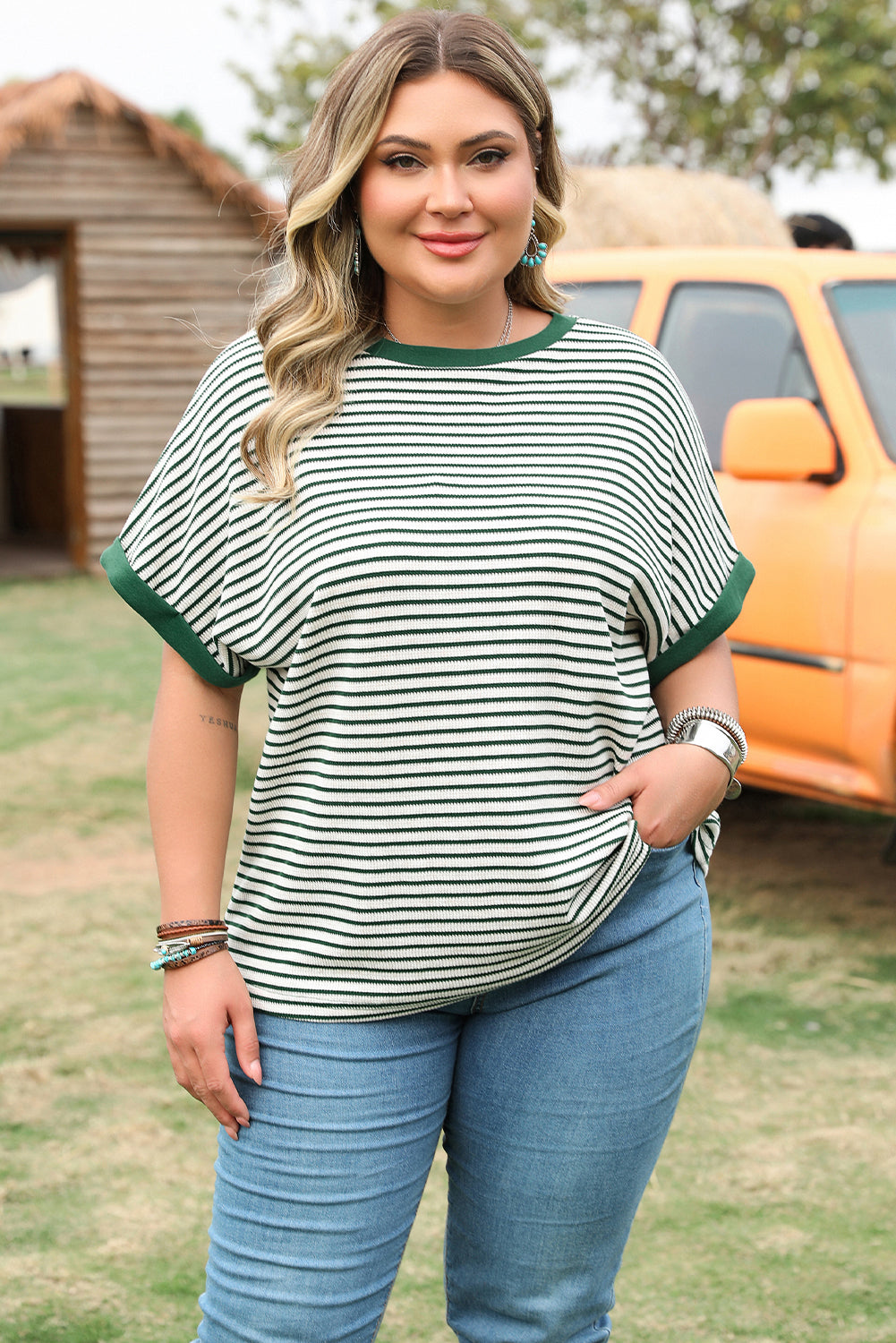 Green Stripe Trimmed Round Neck Plus Size Boxy Fit T-shirt 🇨🇳
