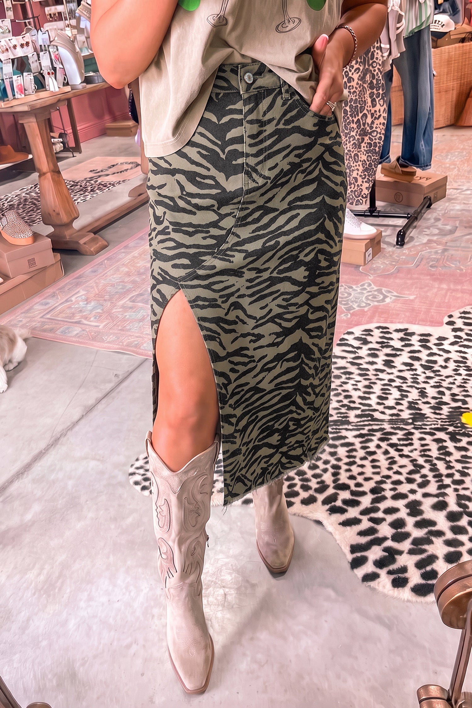 Brown Leopard Print Side Split Frayed Hem Denim Midi Skirt 🇺🇸