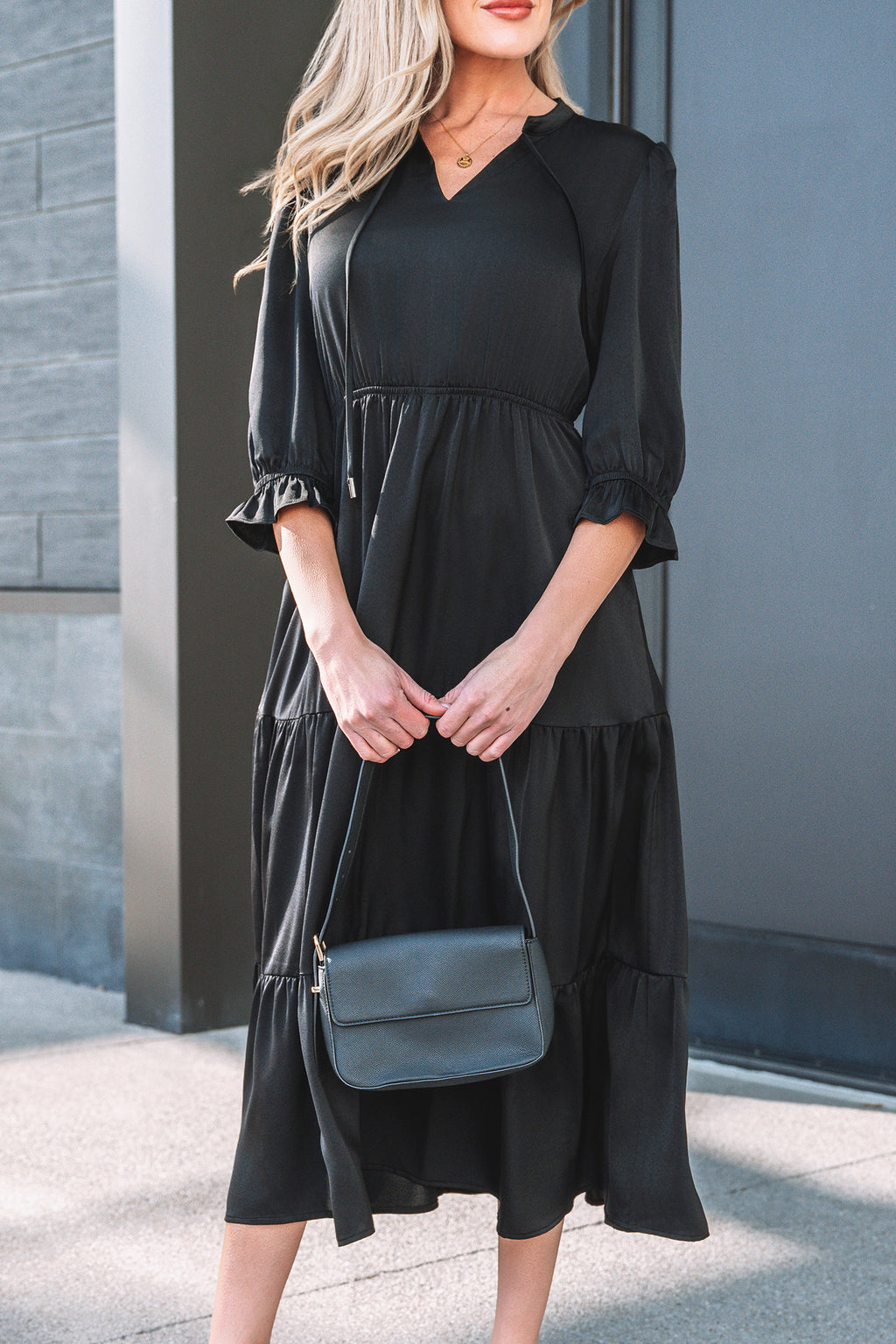 Black Flounced Bracelet Sleeve V Neck Tiered Maxi Dress 🇺🇸