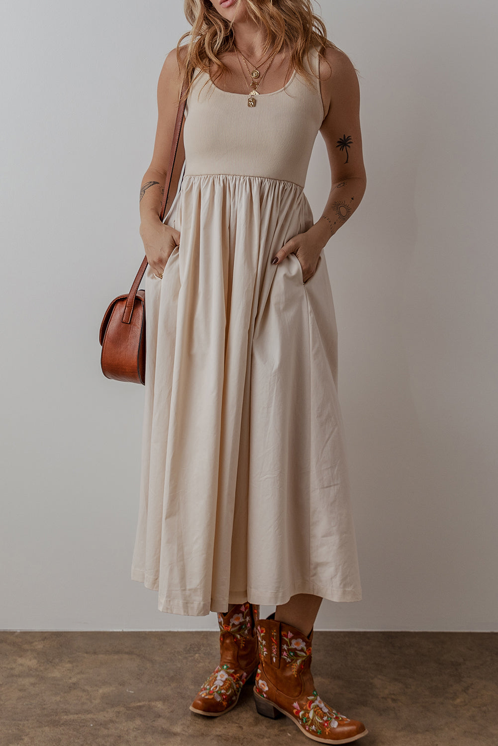 Beige Scoop Neck Ribbed Bodice Pleated Sleeveless Long Dress 🇨🇳