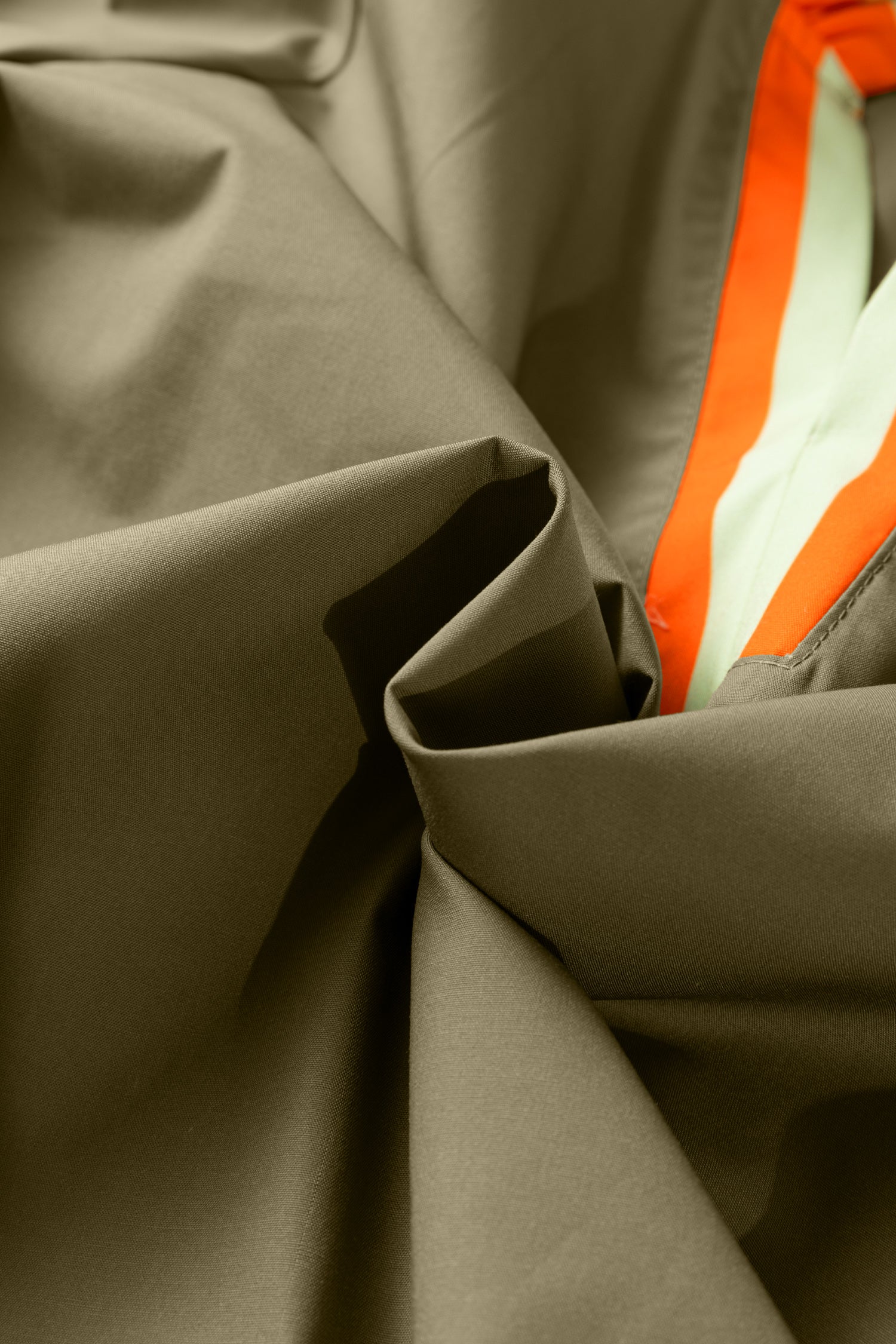 Four Leaf Clover Striped Trim Ruffle Split Neck Long Sleeve Blouse 🇺🇸