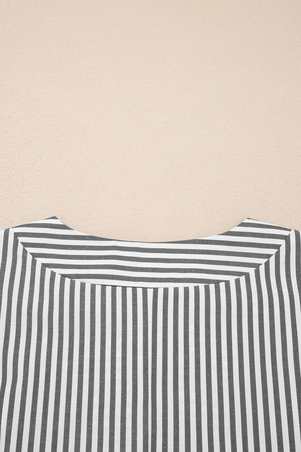 Black Stripe Plus Size V Neck Roll-tab Short Dolman Sleeve Blouse 🇺🇸