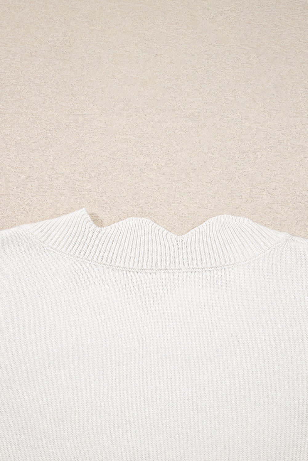White Floral Embroidered Scallop Hem Cropped Sweater 🇺🇸
