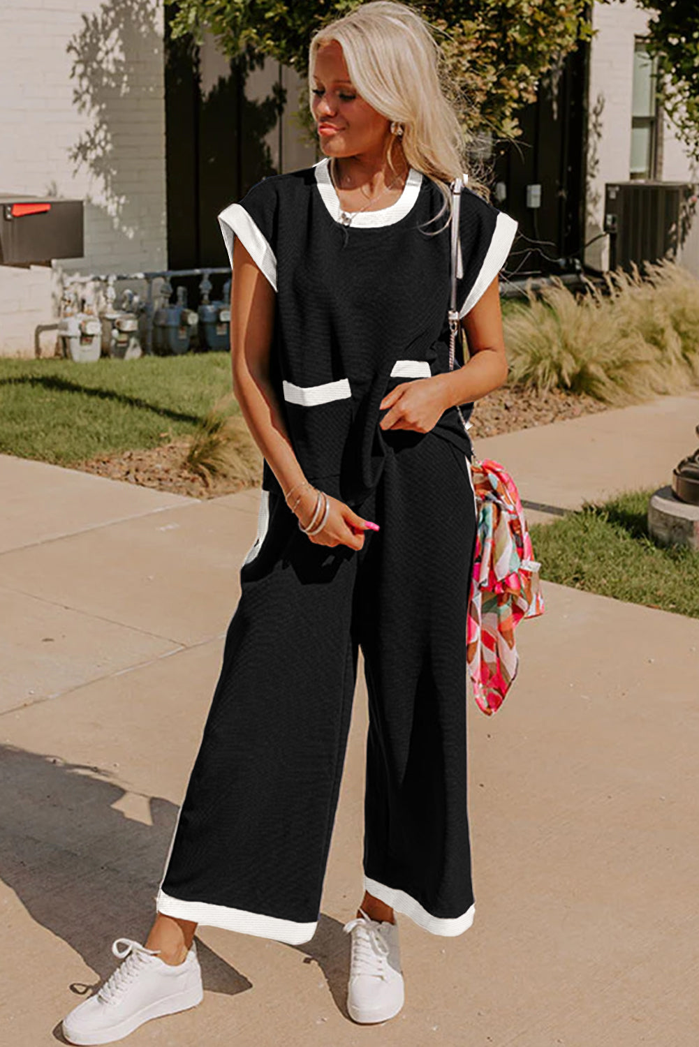 Black Color Block Pocketed T Shirt and Wide Leg Pants Set 🇨🇳
