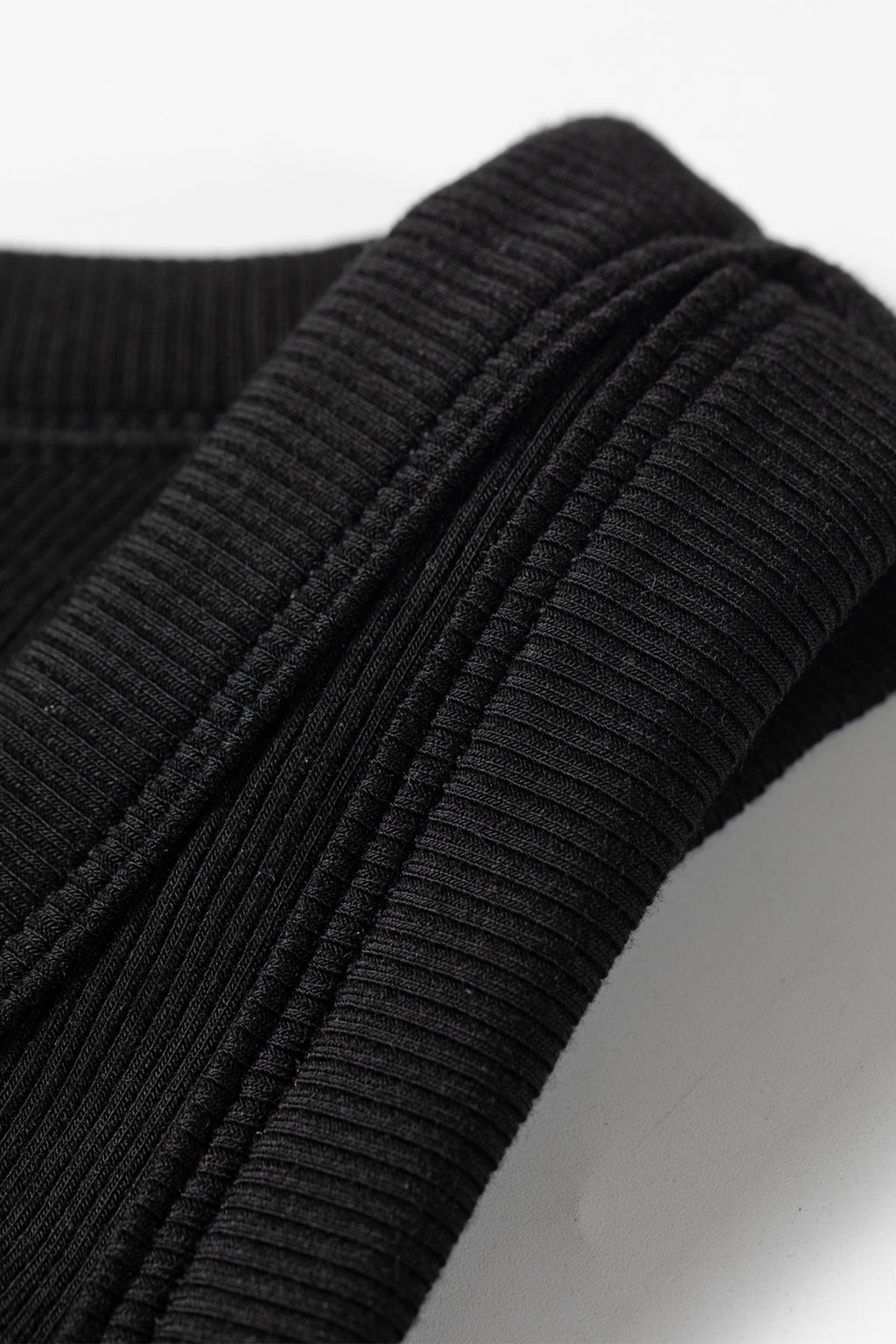 Black Slim Ribbed Padded Tank Top 🇺🇸