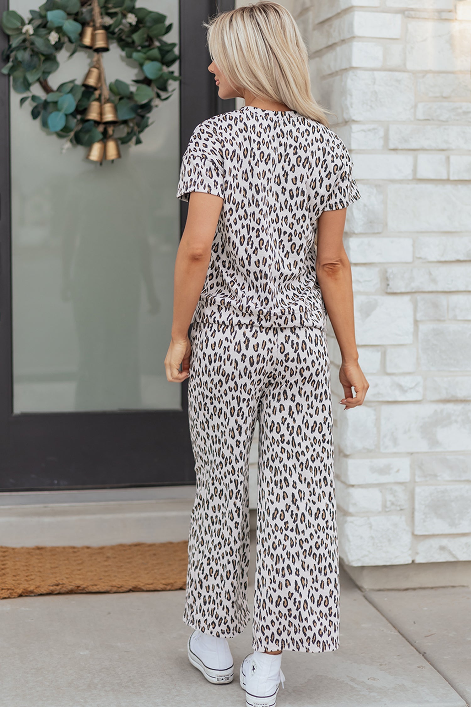 Beige Leopard Print Casual Tee and Pants 2pcs Outfit 🇺🇸