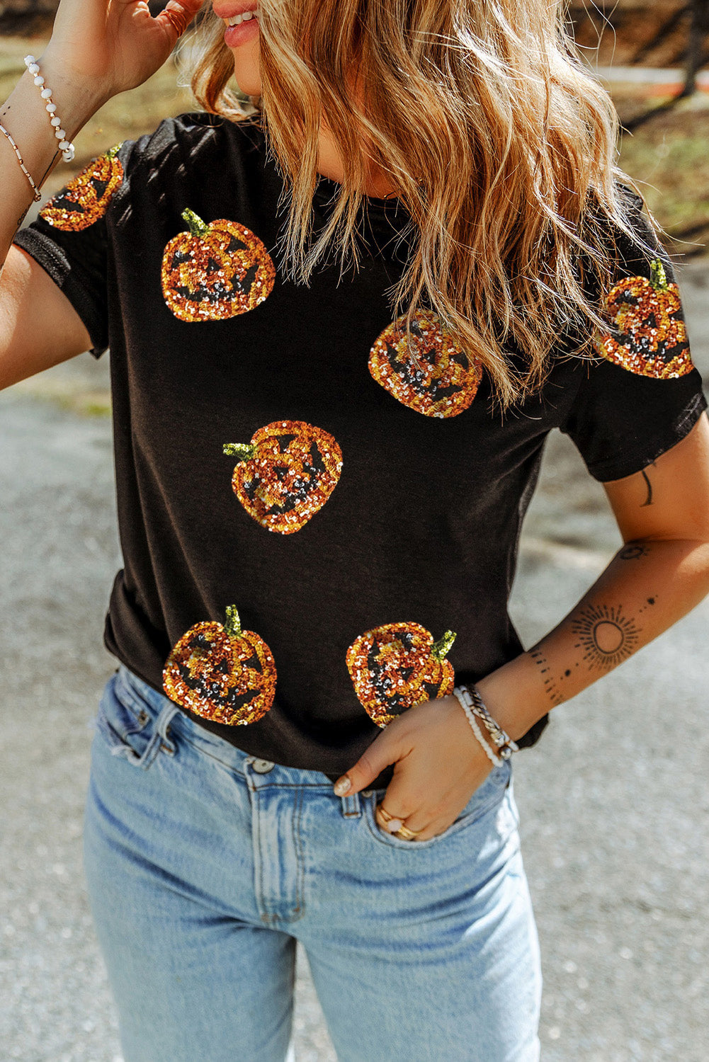 Black Sequin Pumpkin Face Halloween T Shirt 🇺🇸
