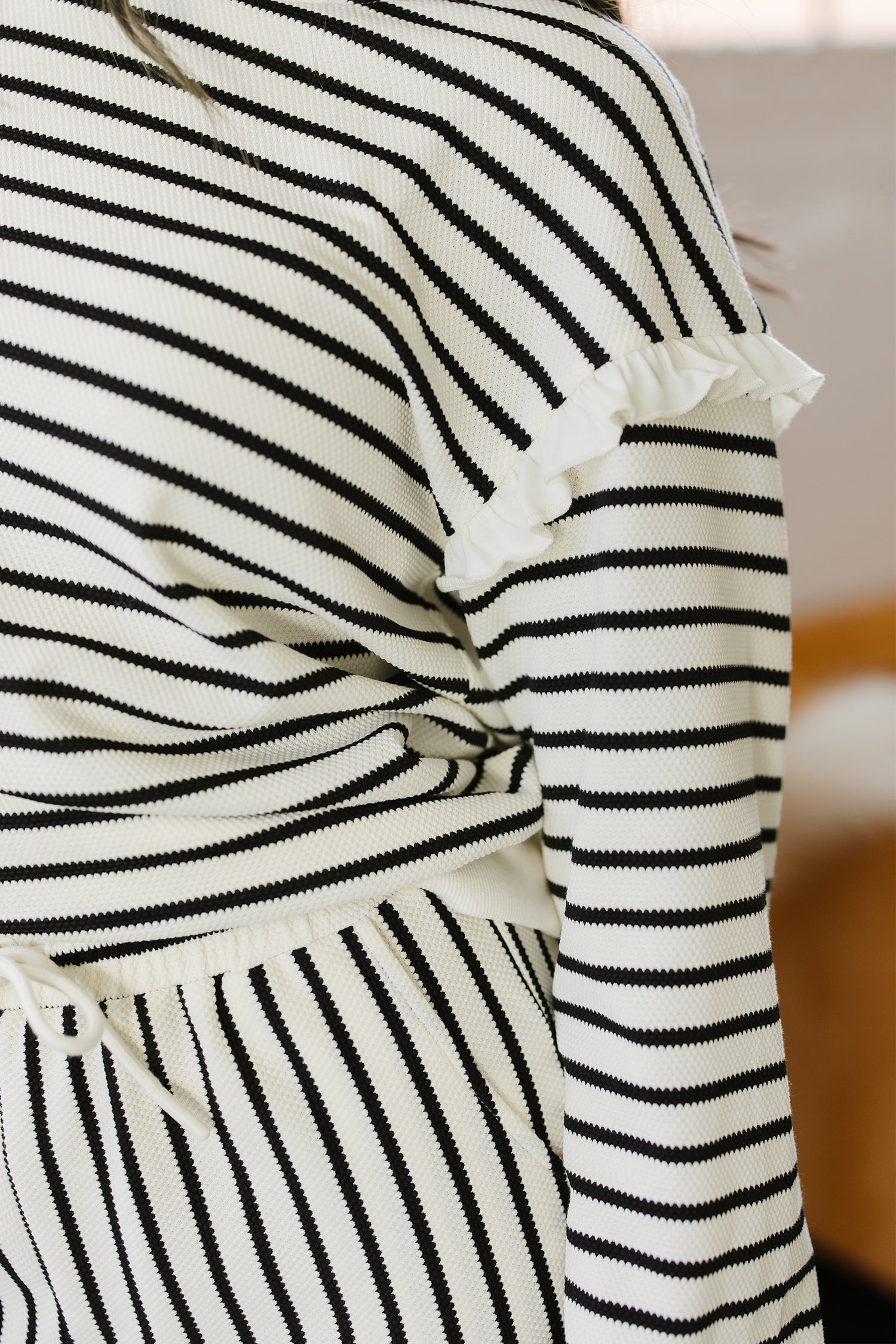 White Stripe Ruffle Trim Drop Shoulder Top Drawstring Loose Pant Set 🇺🇸