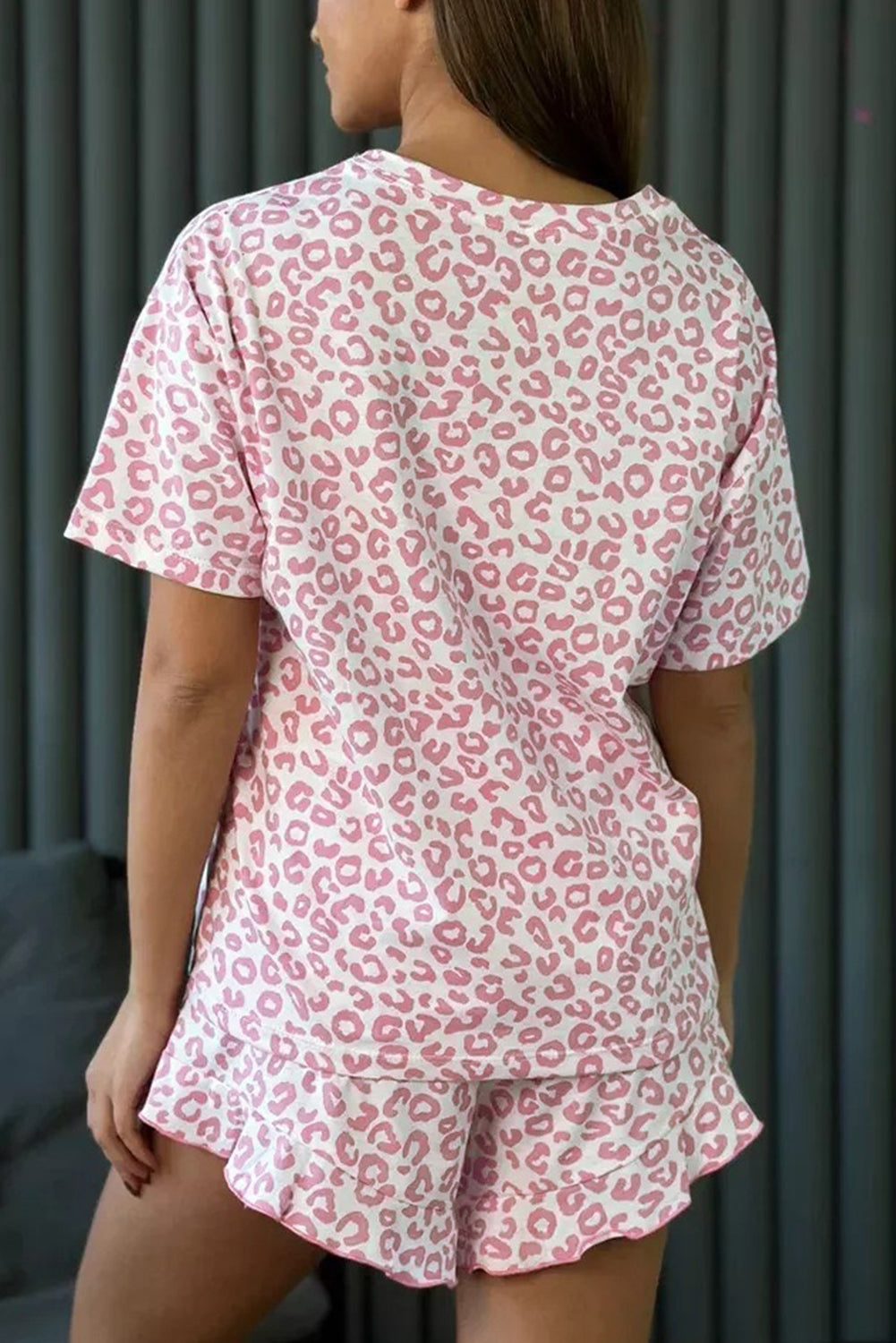 Pink Leopard Print Crew Neck Tee and Ruffled Shorts 2 Lounge Set 🇺🇸