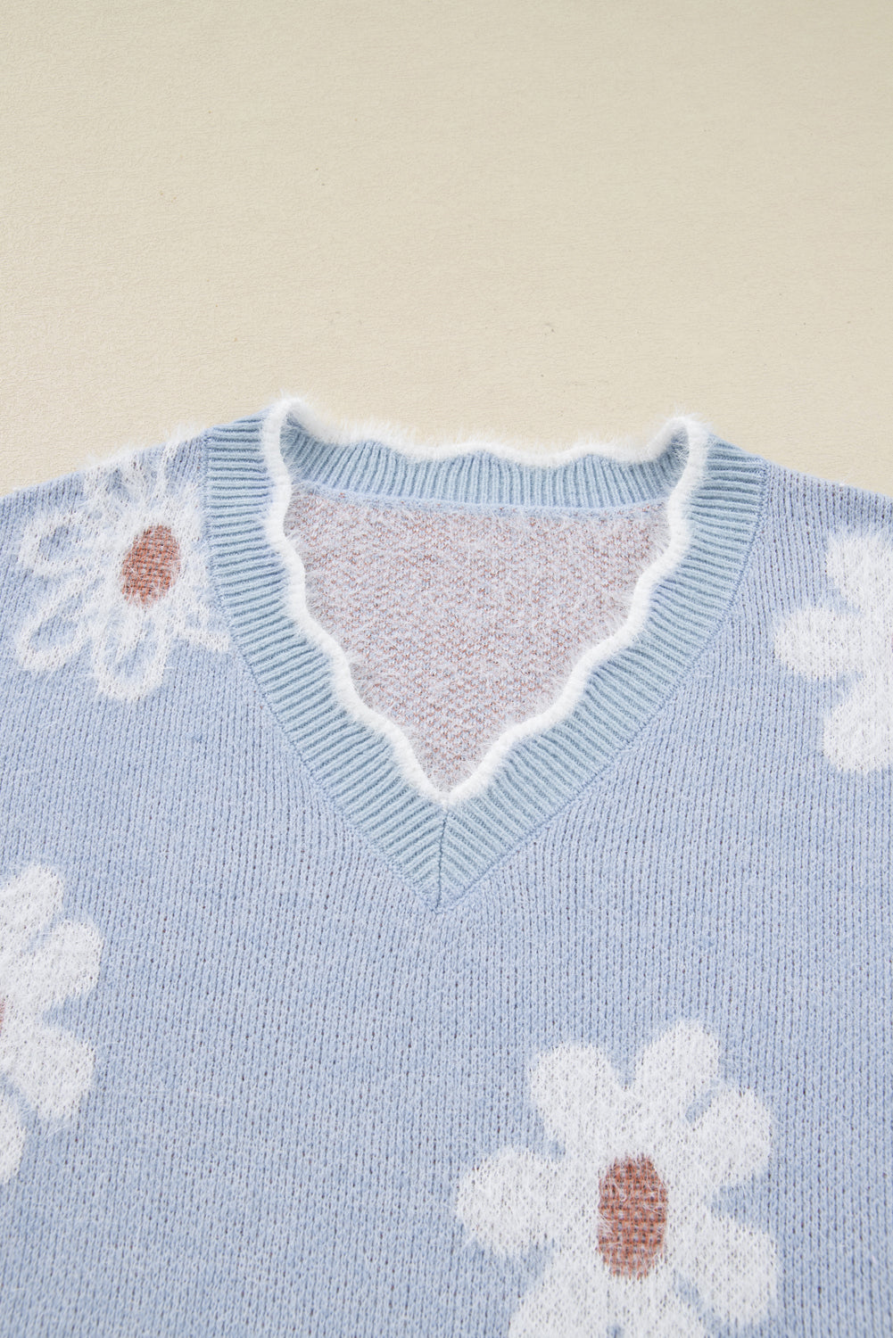 Gray Fuzzy Flower Scalloped V Neck Plus Sweater 🇺🇸