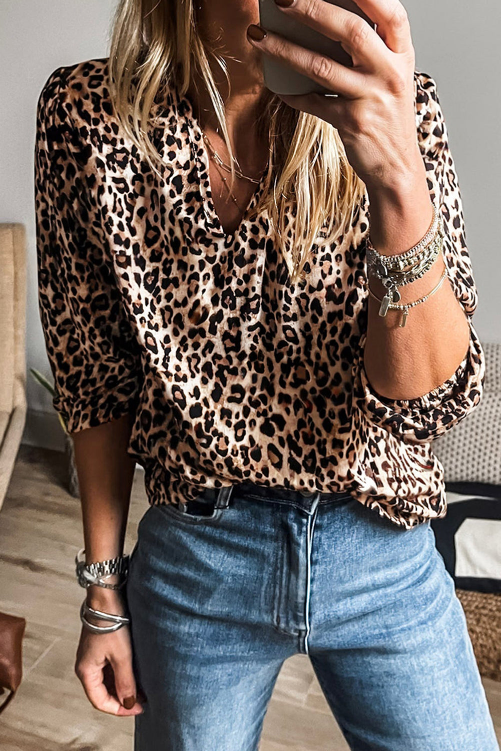 Apricot Leopard V Neck Half Sleeve Blouse 🇨🇳