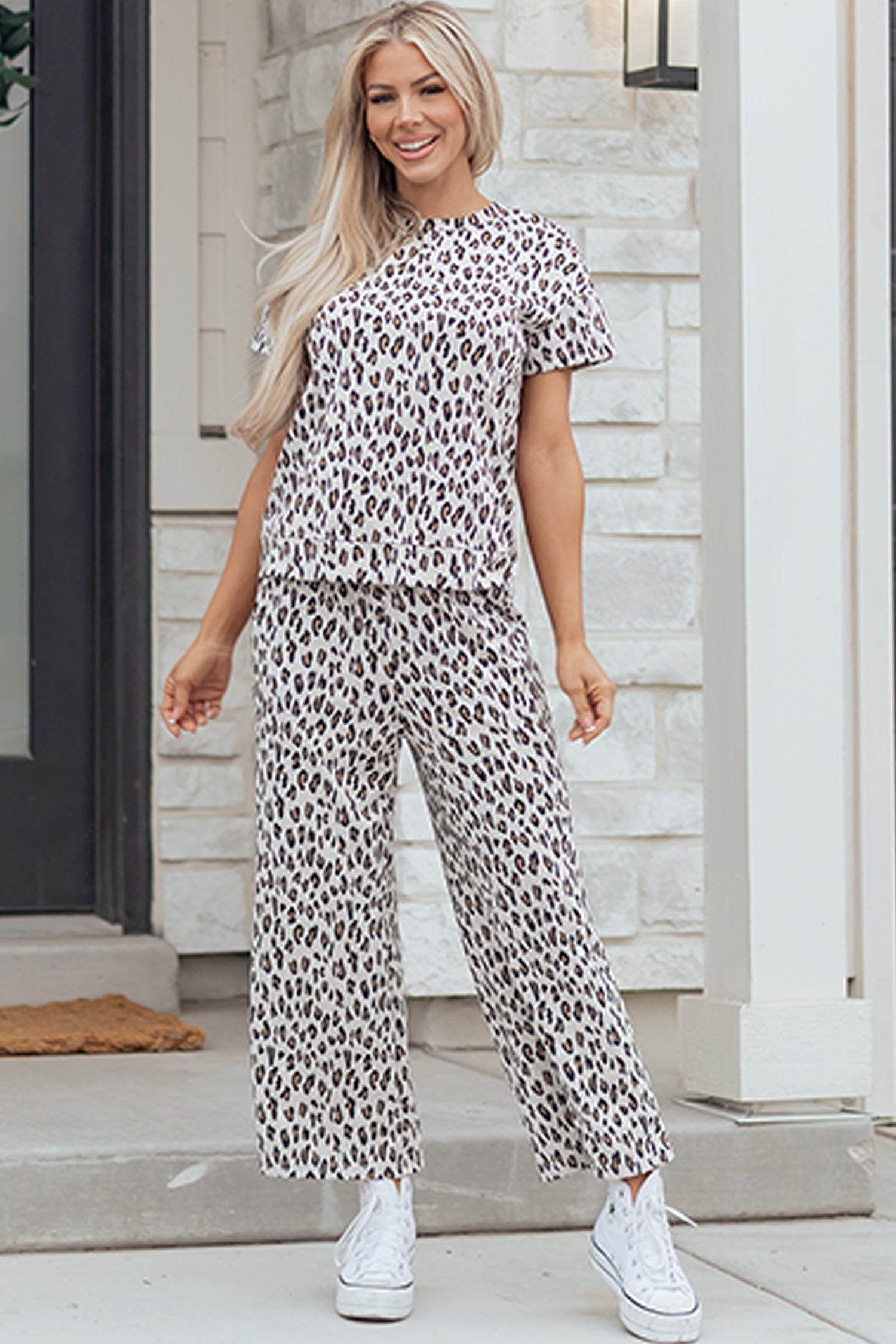 Beige Leopard Print Casual Tee and Pants 2pcs Outfit 🇺🇸