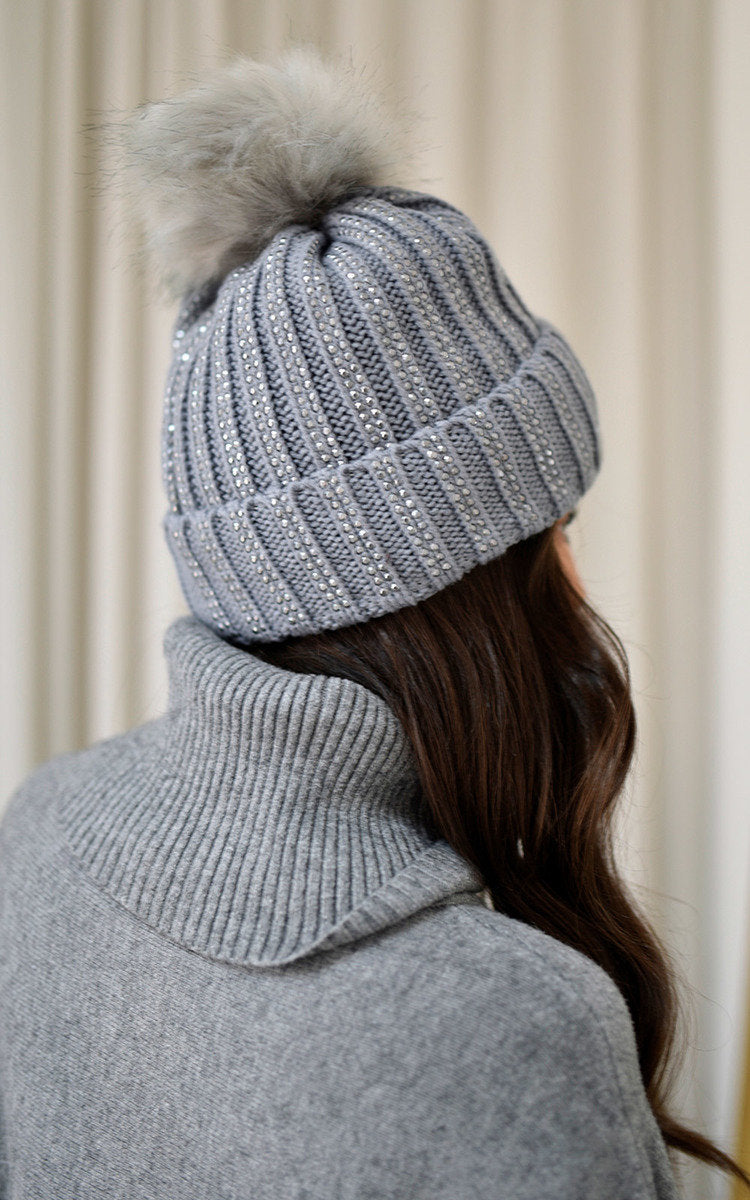 Faux Fur Lined Beanie Rhine Stone 🇬🇧