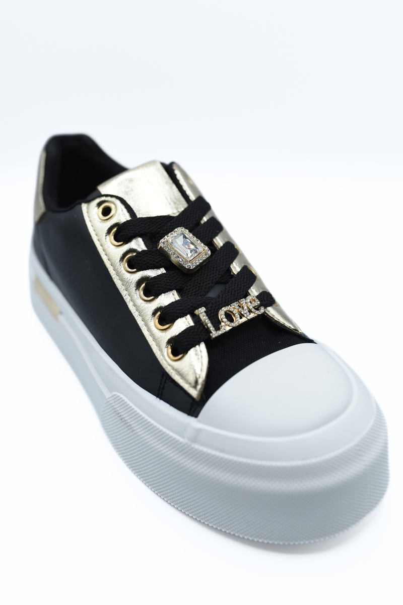 Lace Up Love Platform Trainers 🇬🇧