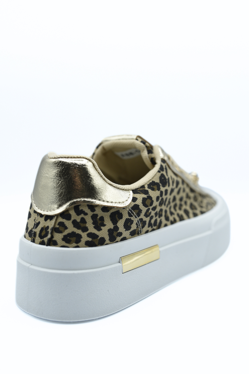 Lace Up Love Platform Trainers 🇬🇧