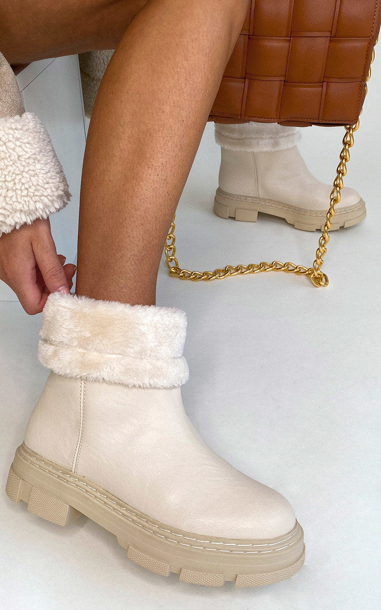 Faux Leather Fluffy Bow Ankle Boots 🇬🇧