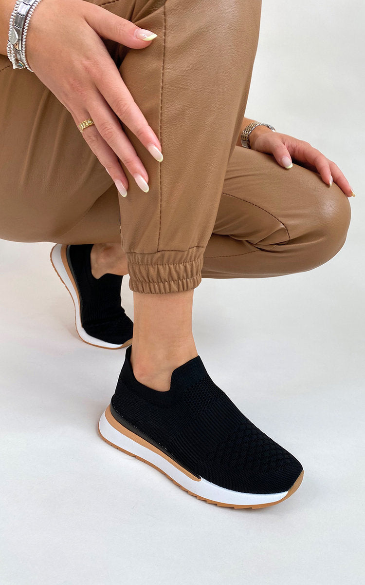 Sock Trainers 🇬🇧